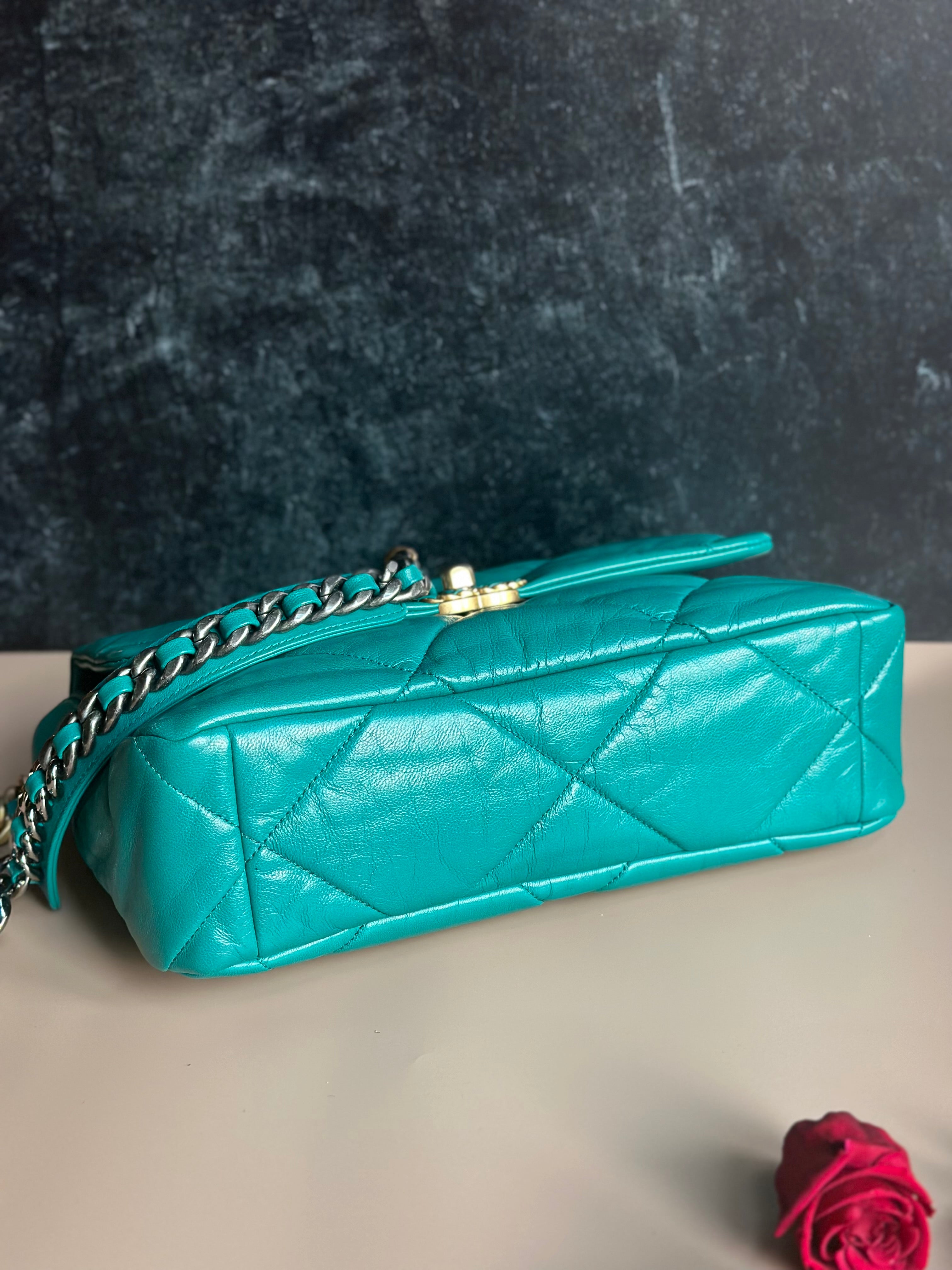 19K Medium-Large 19 Flap Dark Green Goatskin Trio Mix Hardware