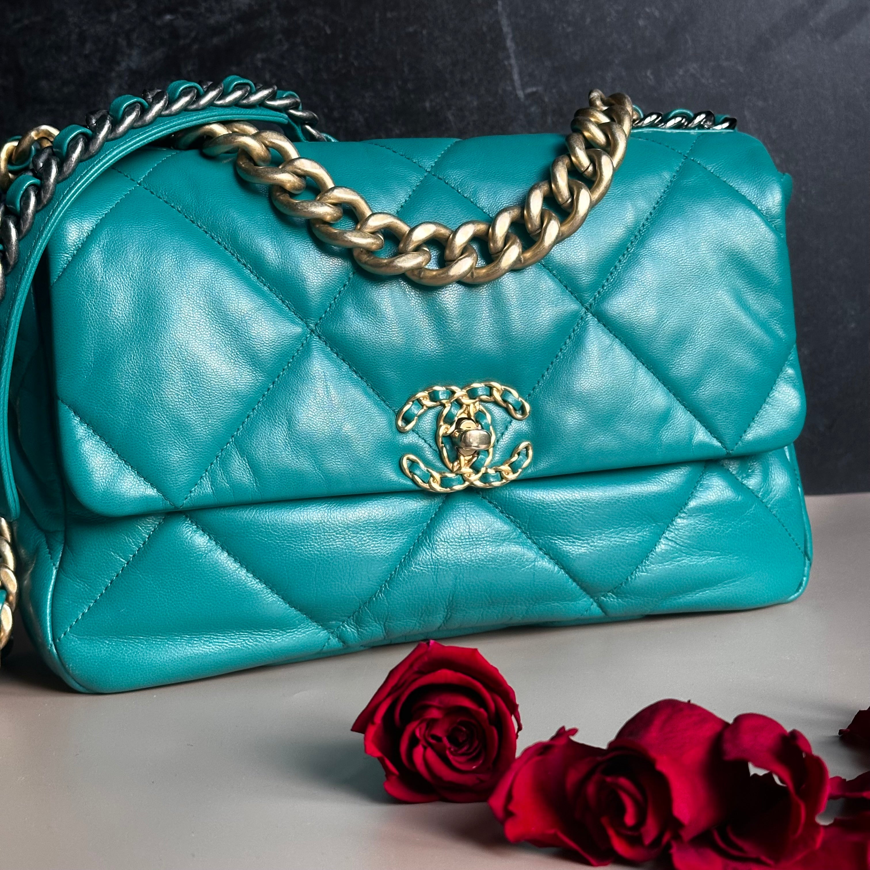 19K Medium-Large 19 Flap Dark Green Goatskin Trio Mix Hardware