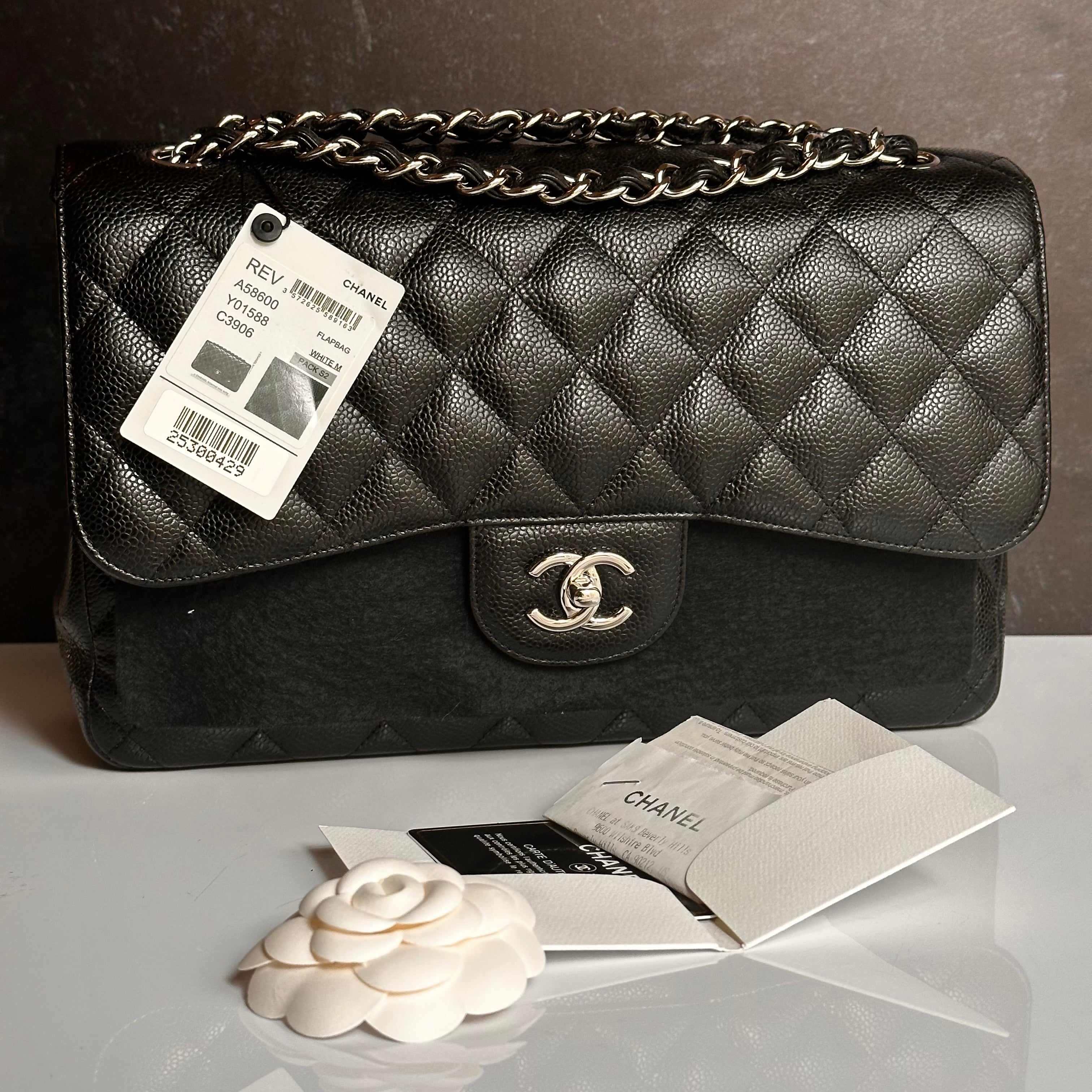 Chanel Timeless Classic Flap Jumbo Black Caviar SHW