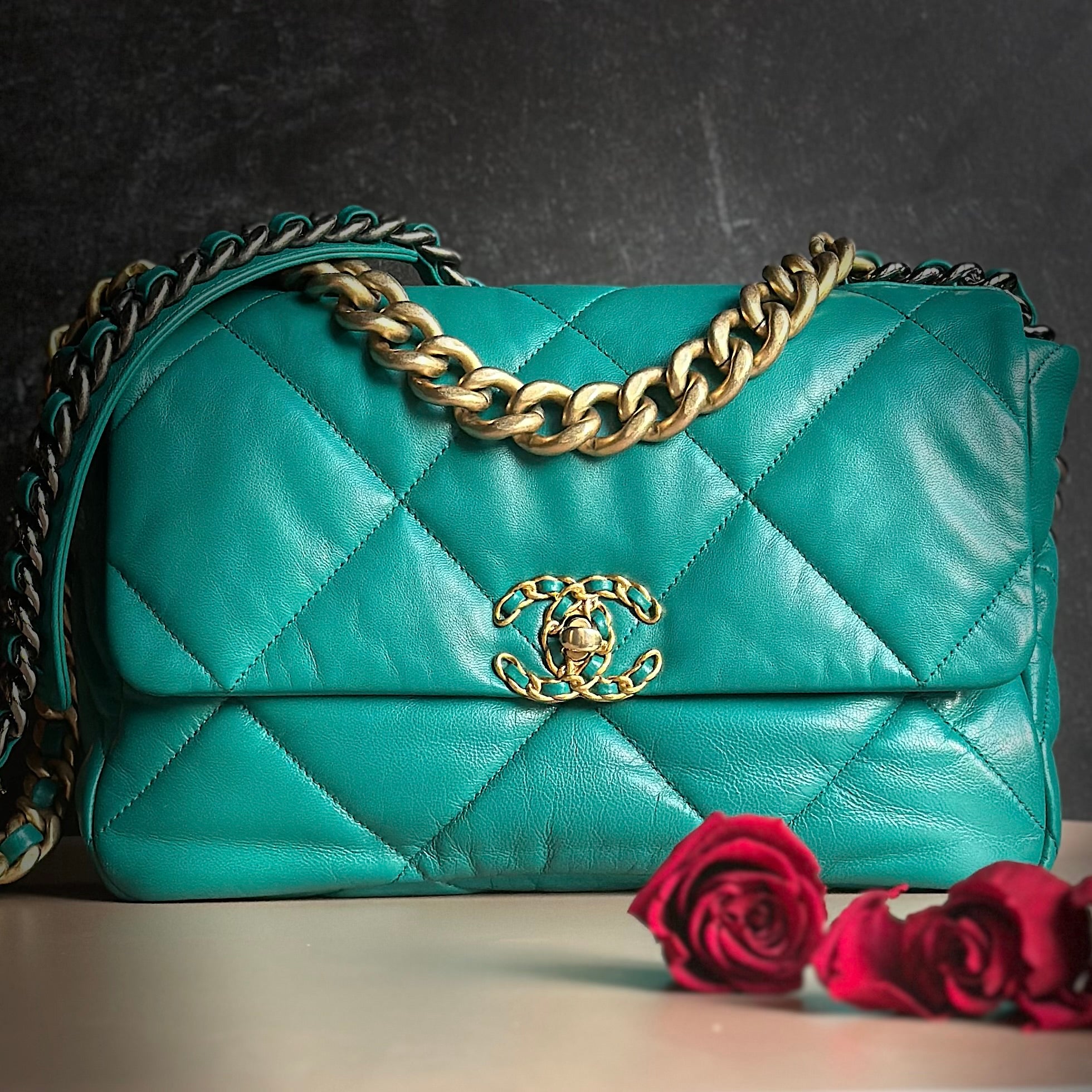 19K Medium-Large 19 Flap Dark Green Goatskin Trio Mix Hardware