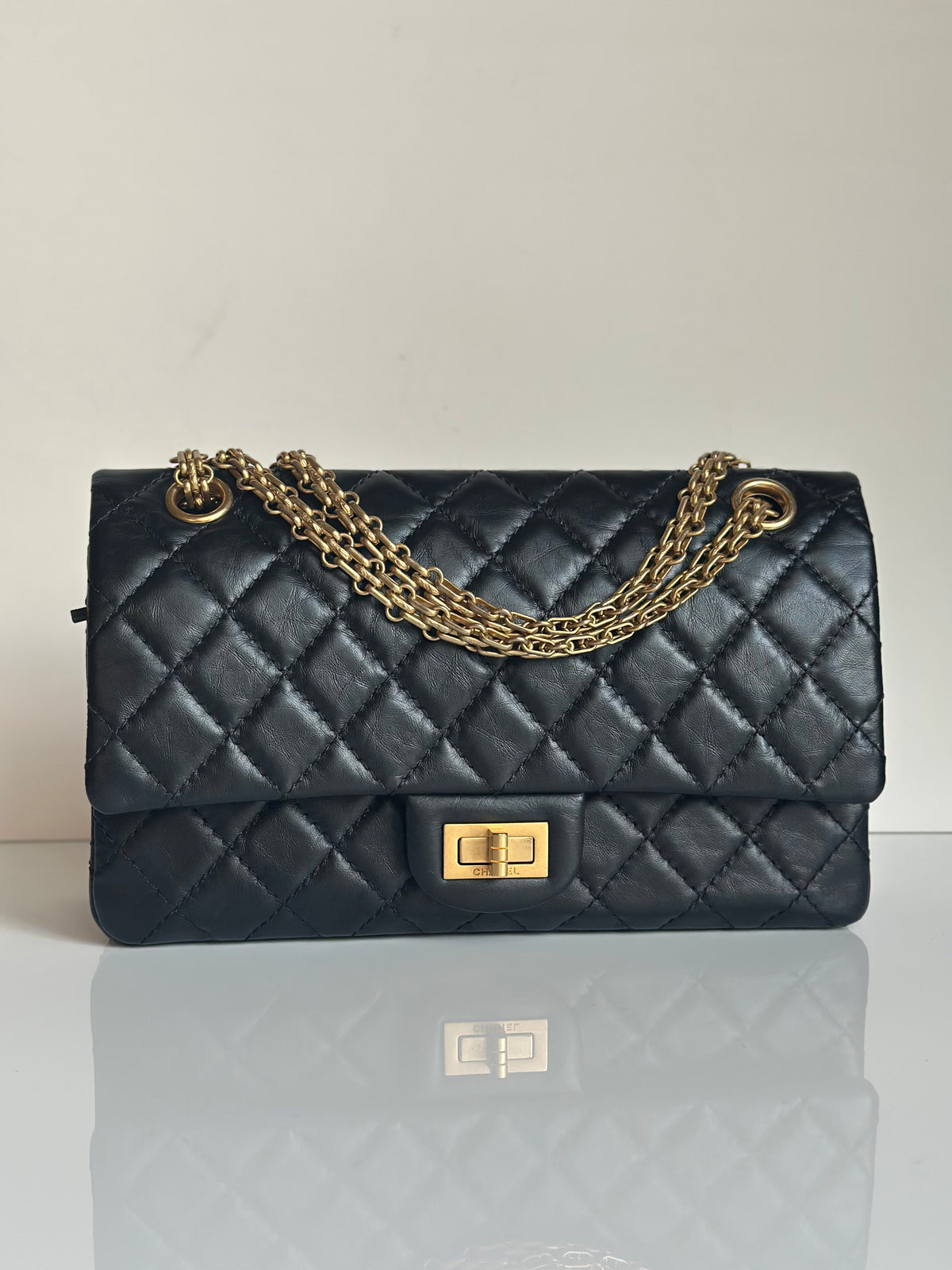 Chanel 2.55 Reissue Double Flap Black Aged Calfskin GHW Size 225