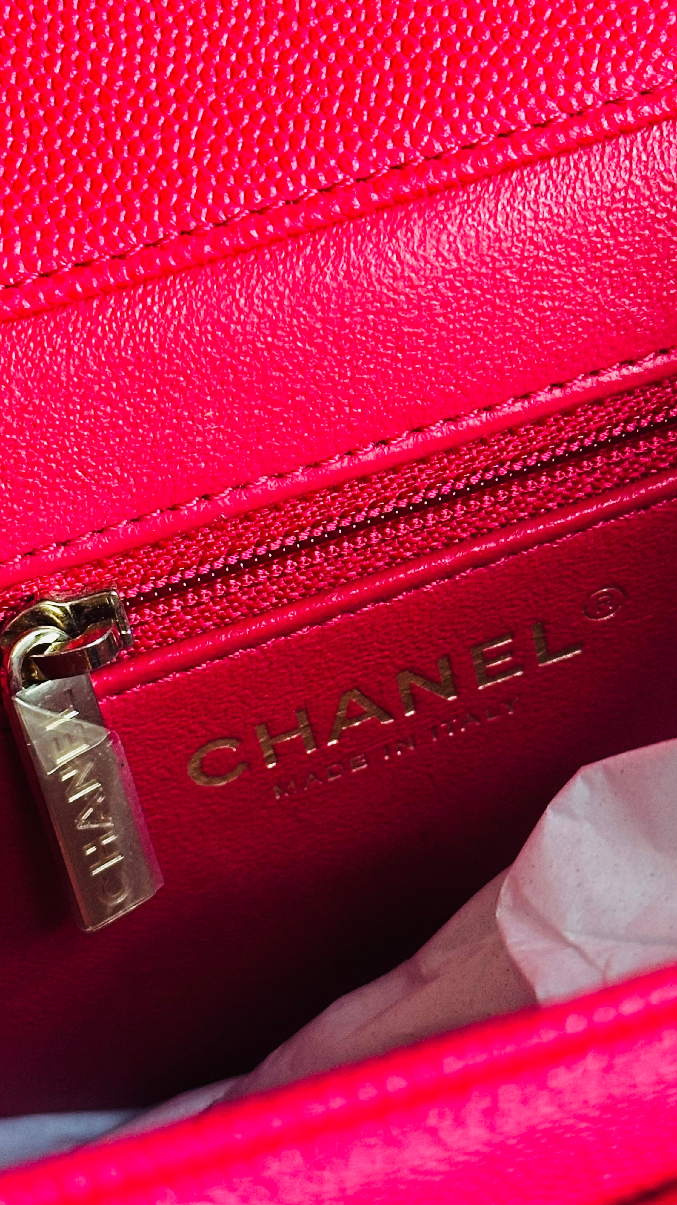 18S Chanel Small Business Affinity Flap Red Caviar GHW