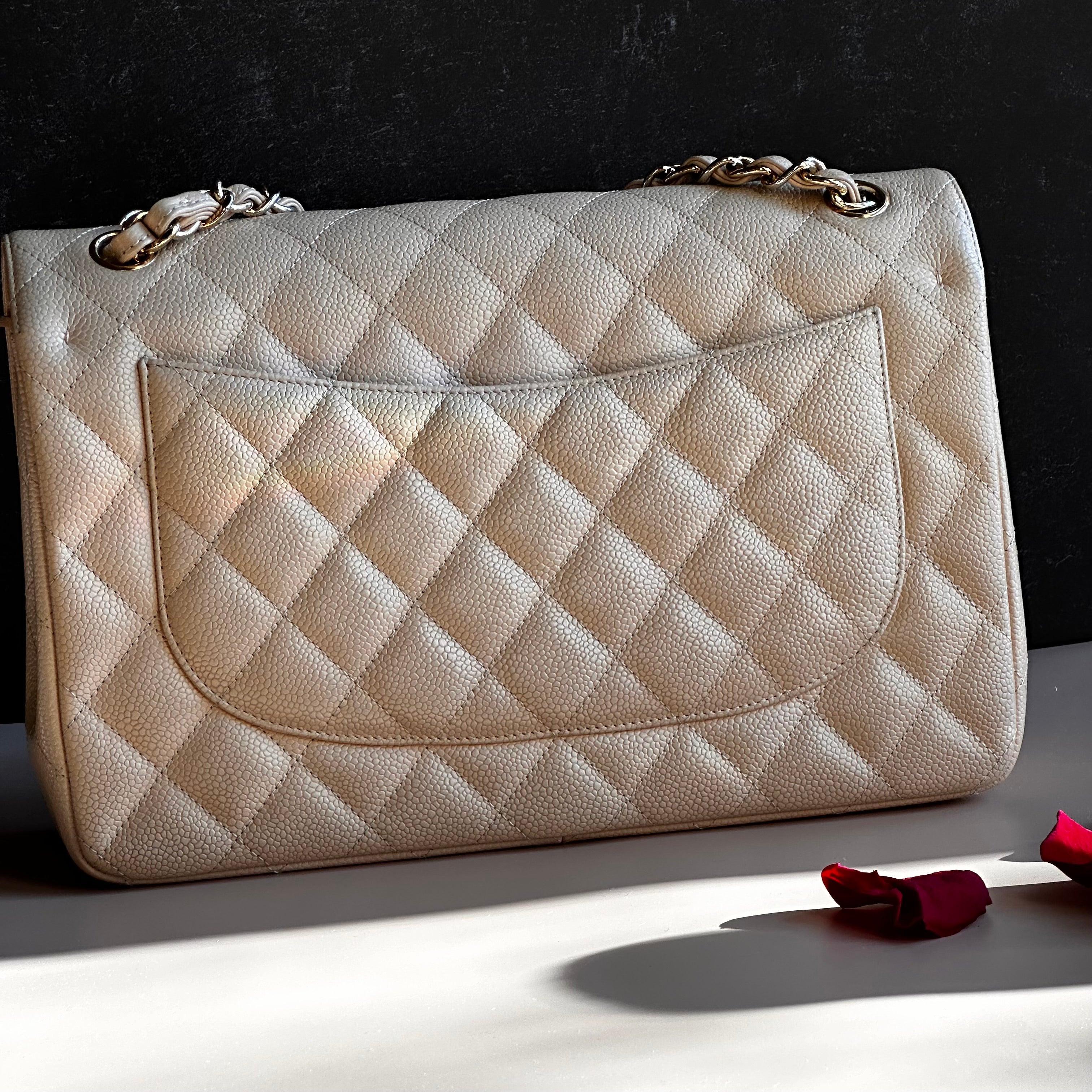 Chanel jumbo Beige Clair Classic Flap