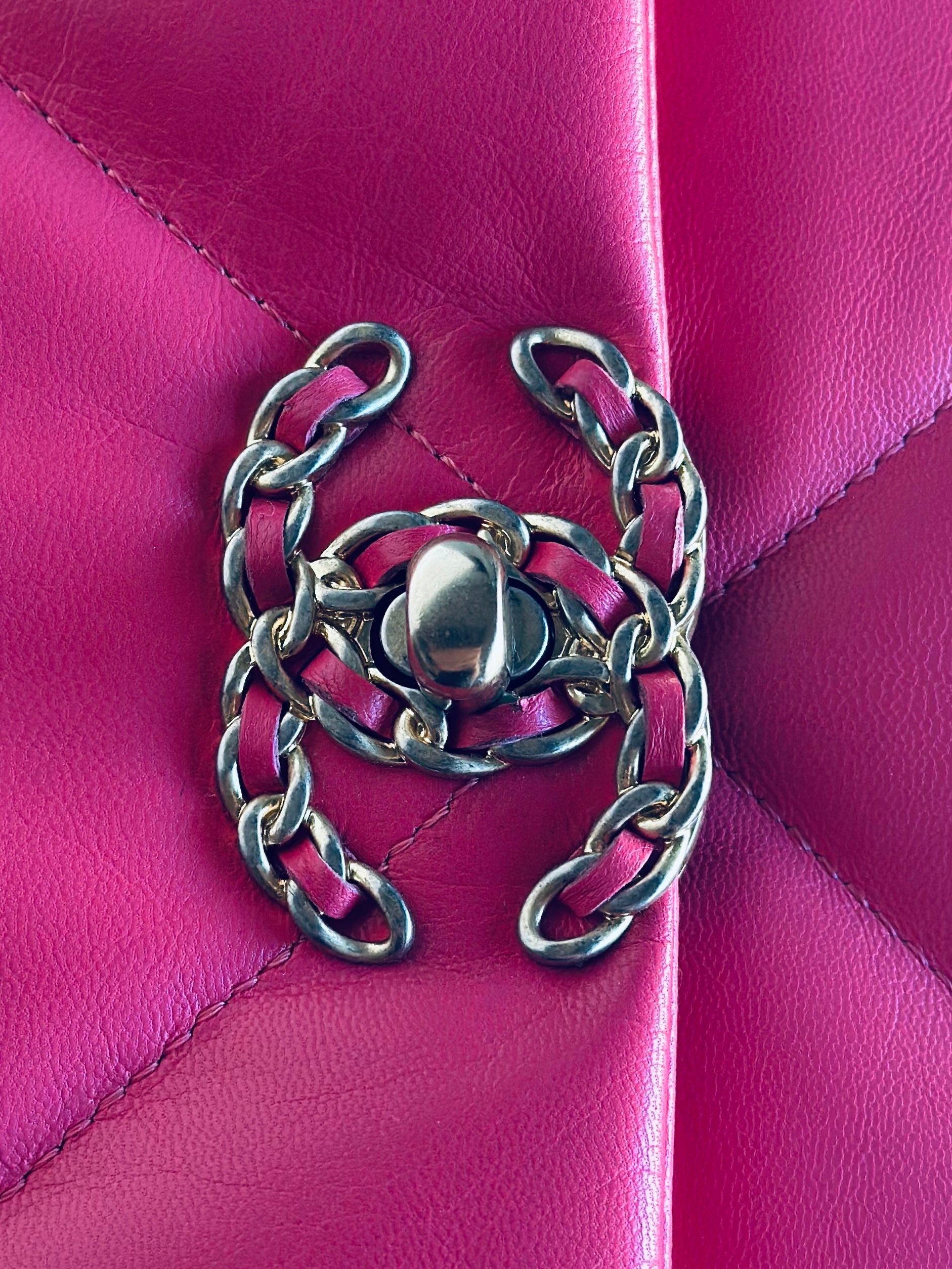 2020 Chanel 19 Large Flap Dark Pink Goatskin Trio-Mix Finish Hardware