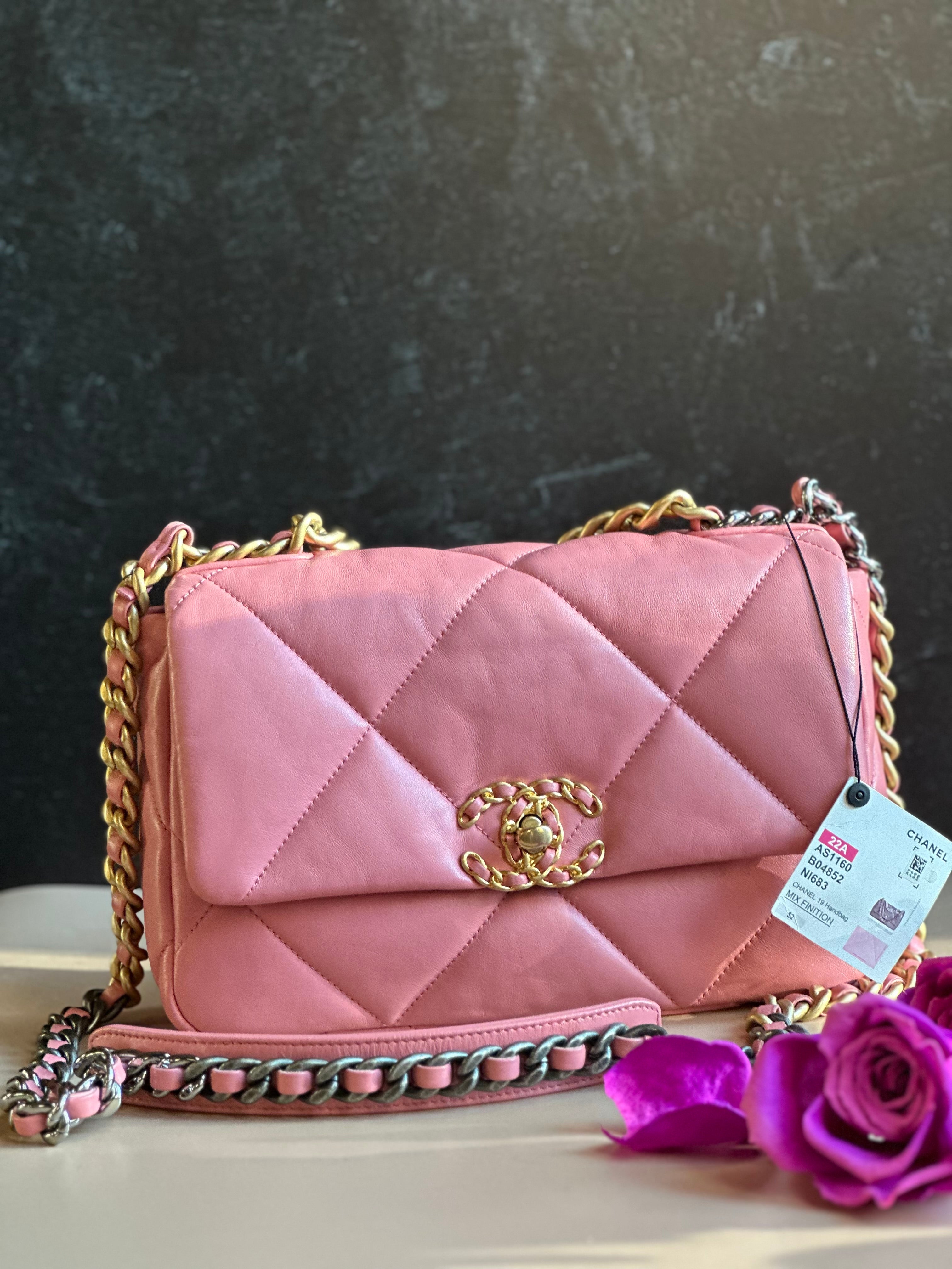 22A Chanel Medium 19 Pink Flap Lambskin Trio Mix Hardwares
