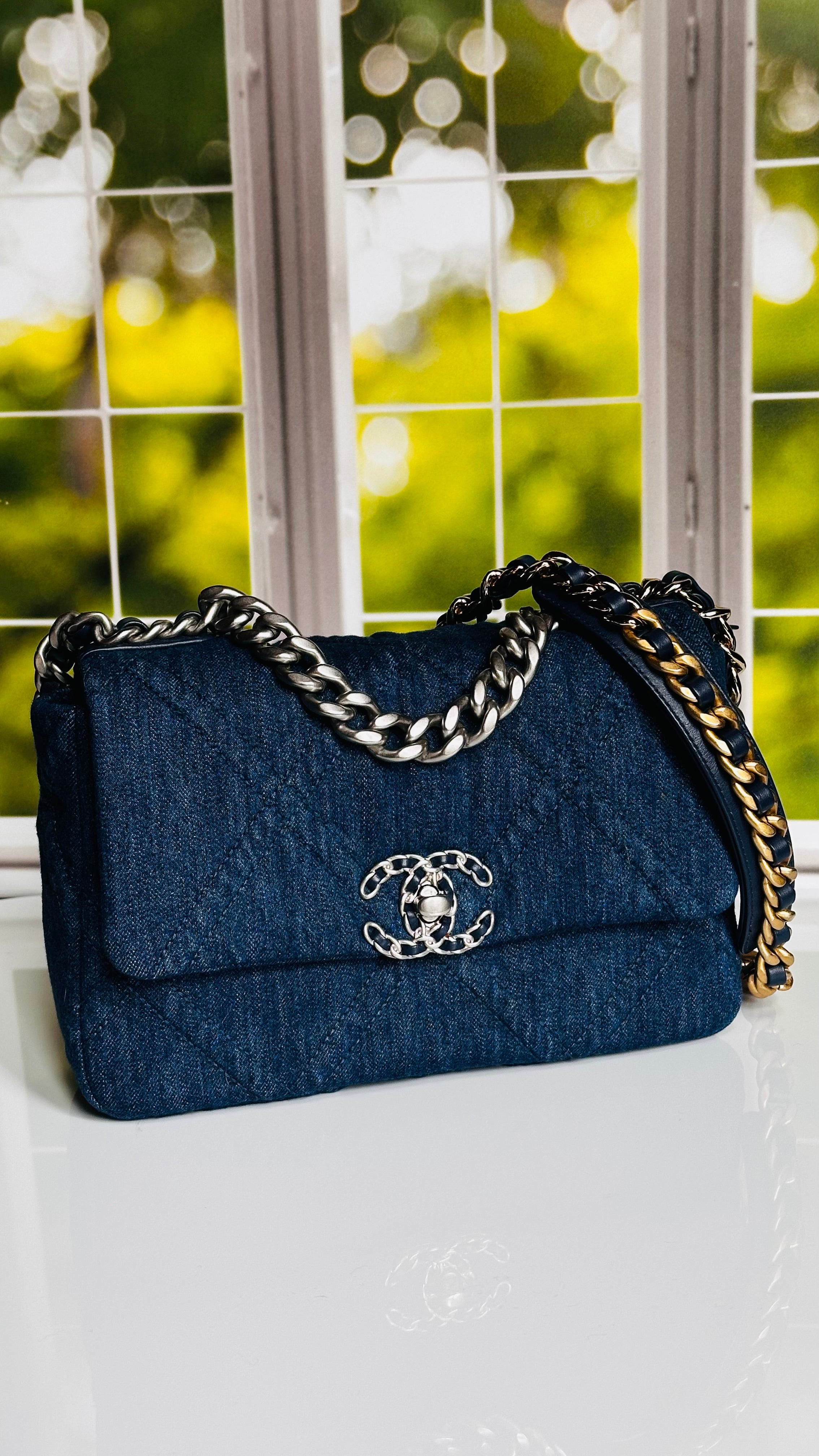 2022 Chanel Small-Medium 19 Flap Dark Blue Denim w/mixed Finish Hardware