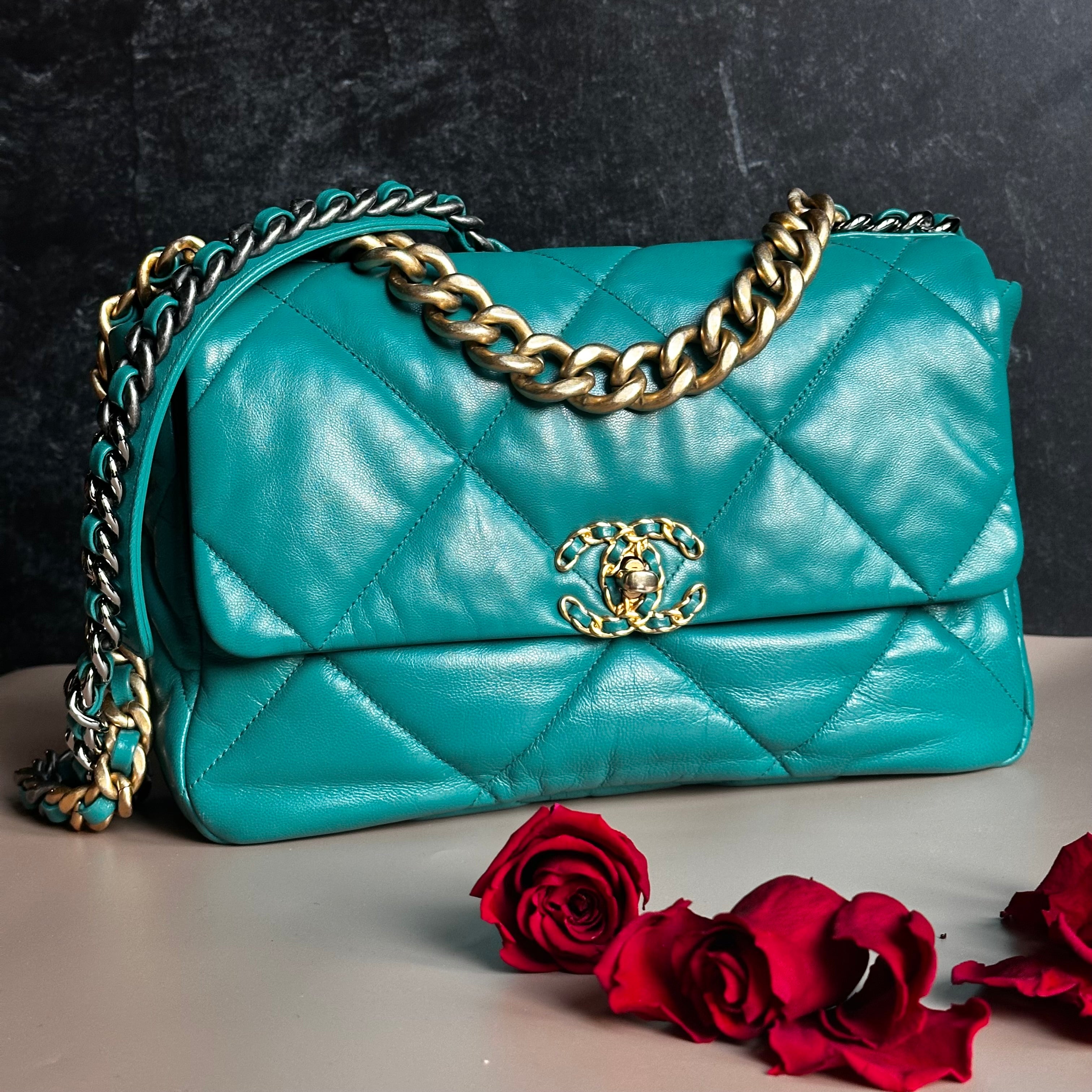 19K Medium-Large 19 Flap Dark Green Goatskin Trio Mix Hardware