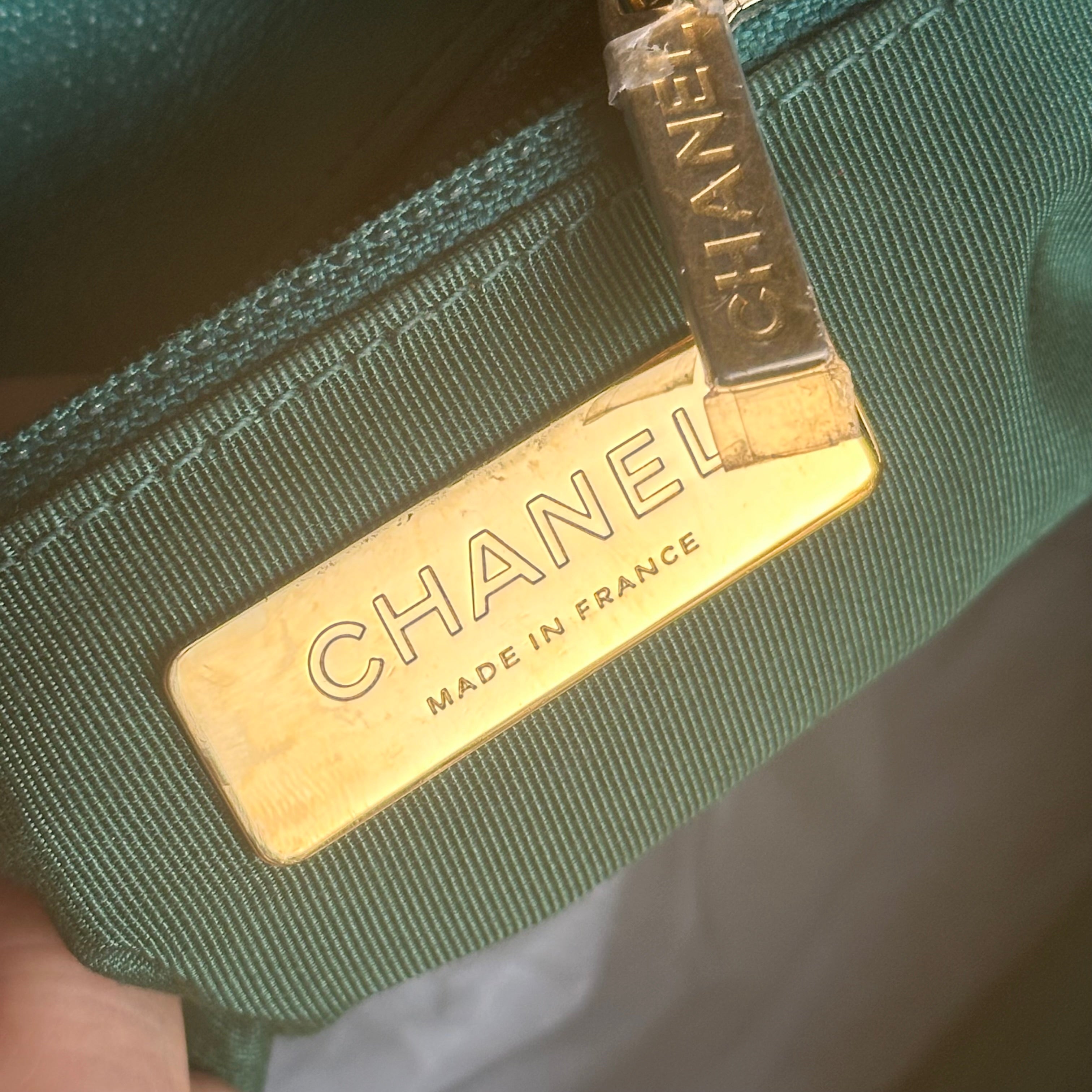 19K Medium-Large 19 Flap Dark Green Goatskin Trio Mix Hardware