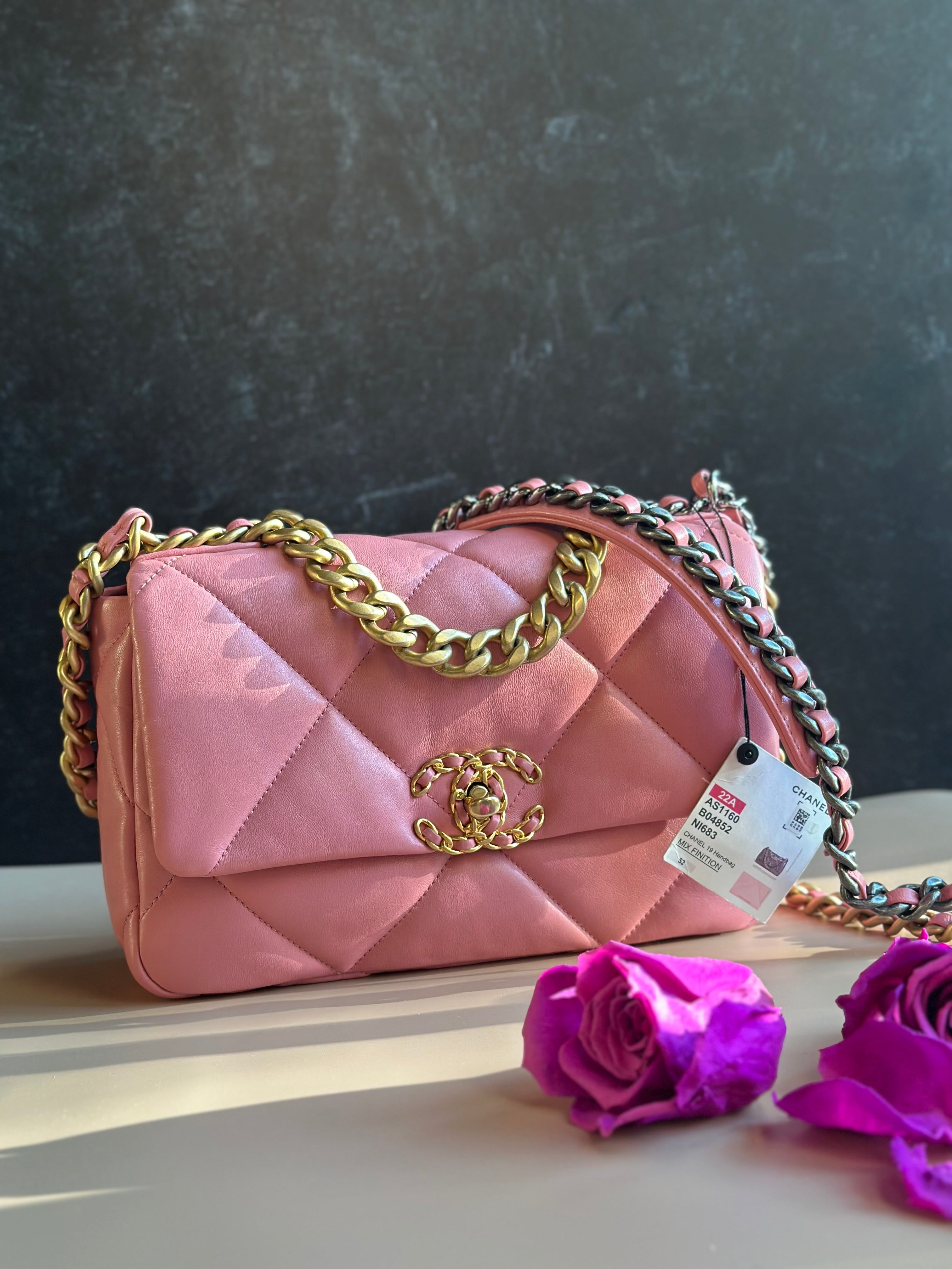 22A Chanel Medium 19 Pink Flap Lambskin Trio Mix Hardwares