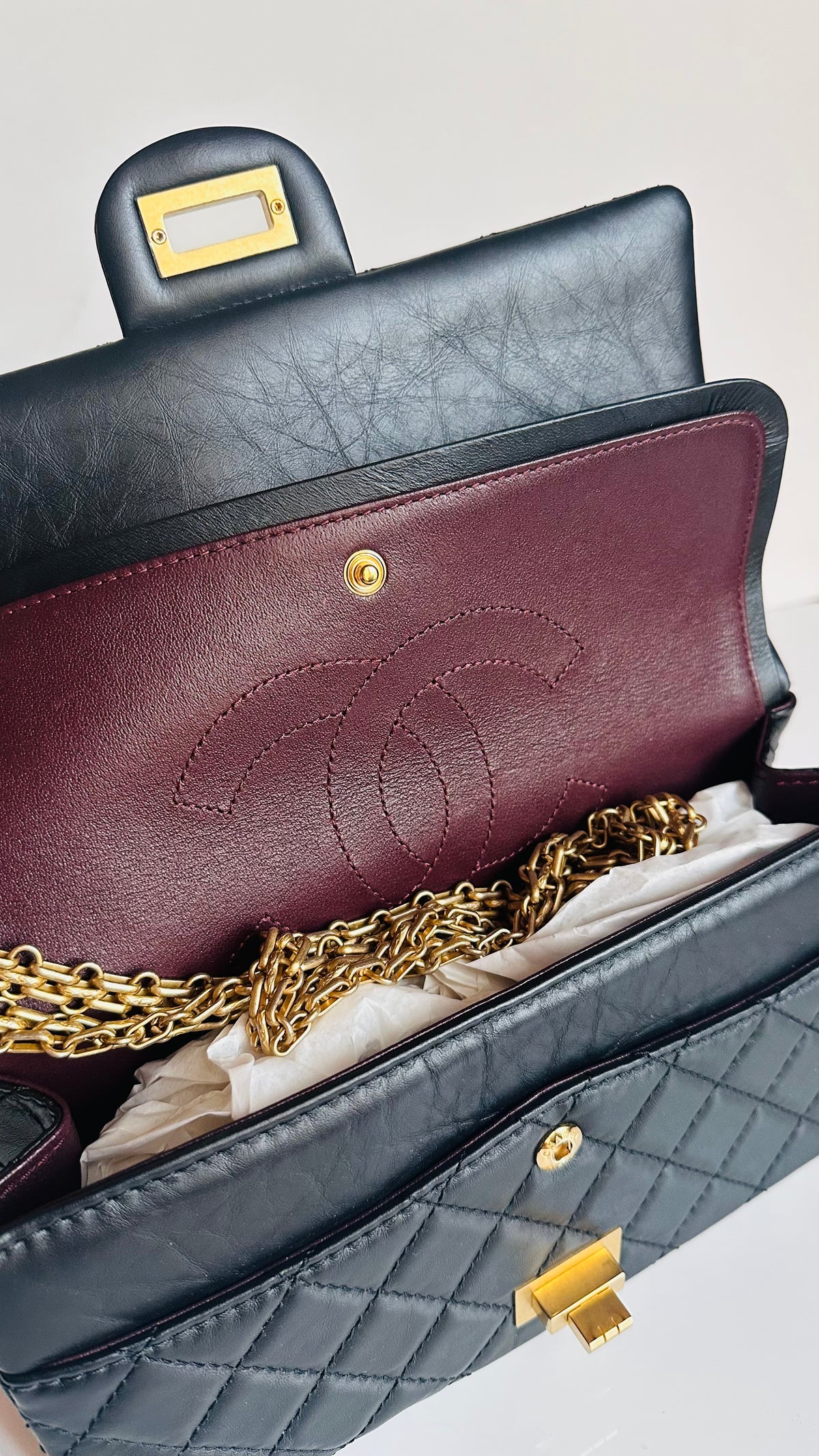 Chanel 2.55 Reissue Double Flap Black Aged Calfskin GHW Size 225