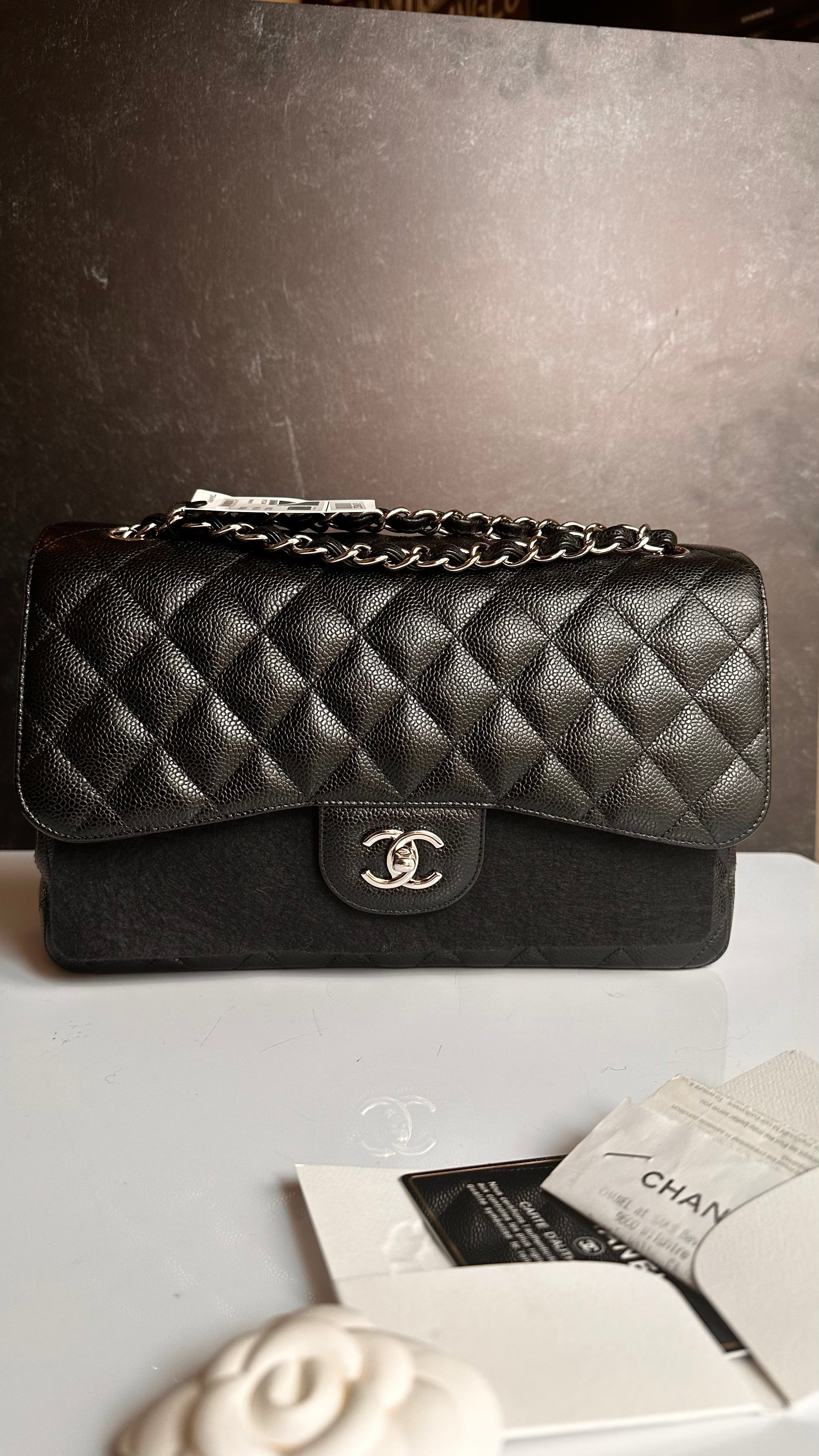 Chanel Timeless Classic Flap Jumbo Black Caviar SHW