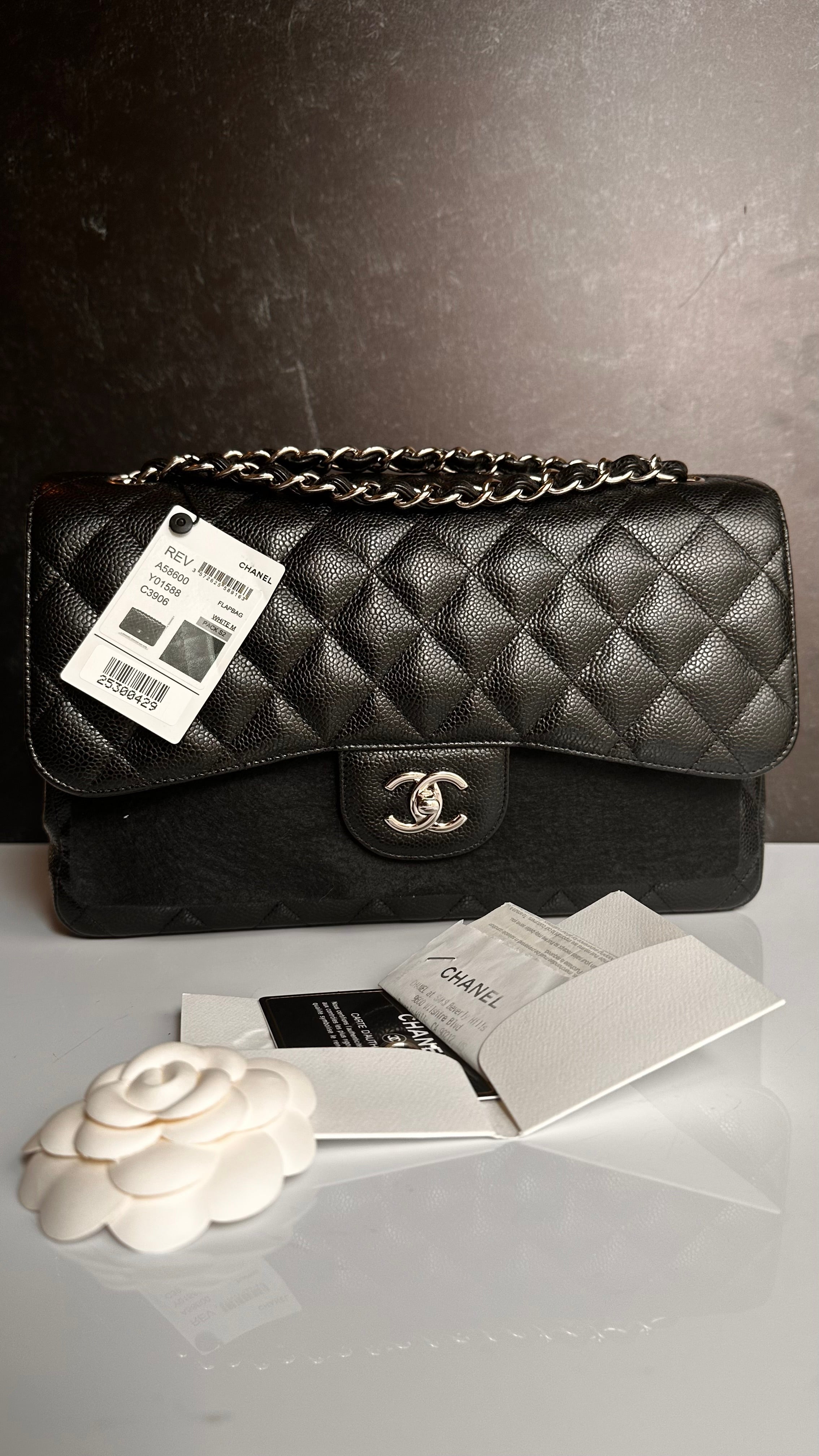 Chanel Timeless Classic Flap Jumbo Black Caviar SHW