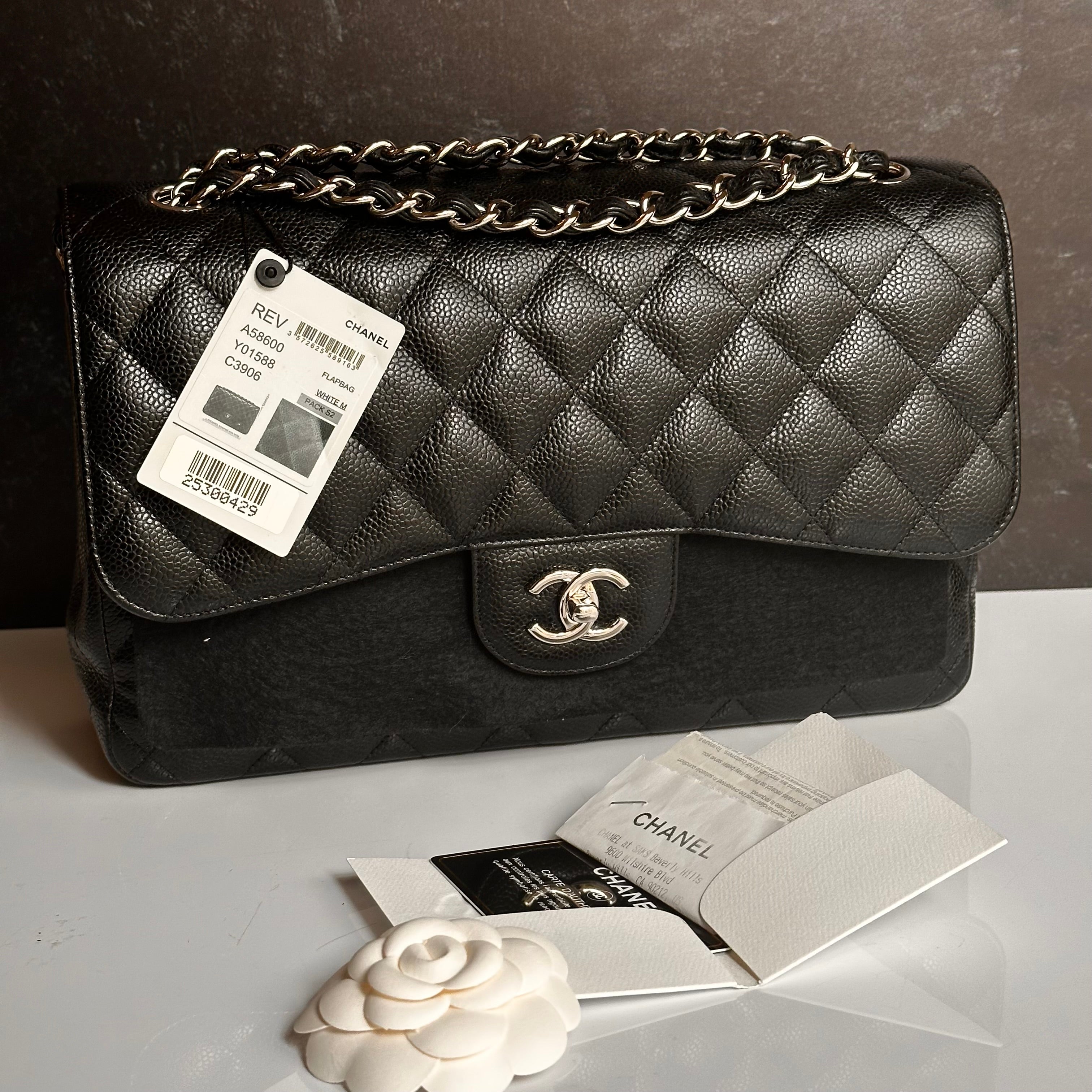Chanel Timeless Classic Flap Jumbo Black Caviar SHW