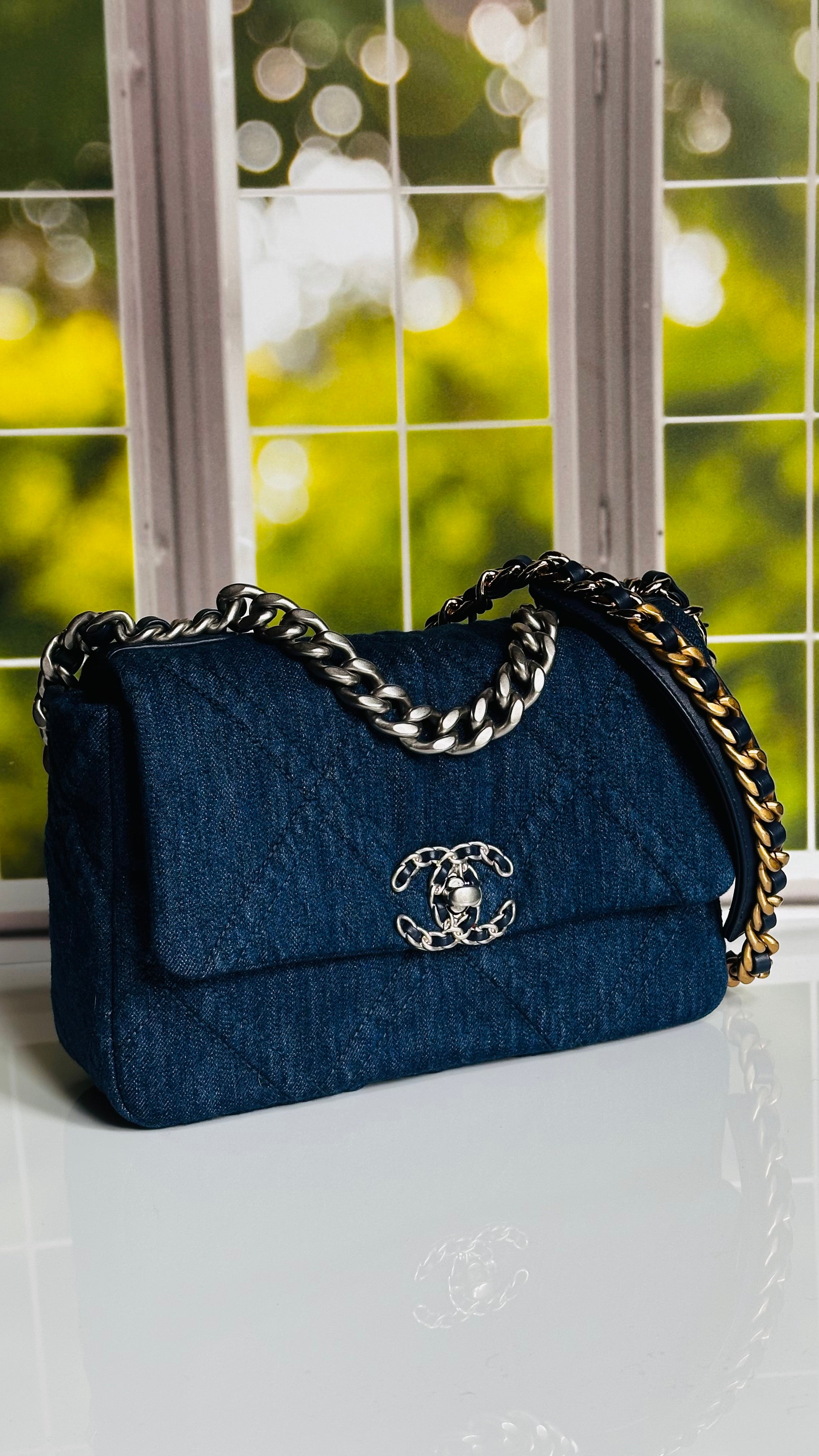 2022 Chanel Small-Medium 19 Flap Dark Blue Denim w/mixed Finish Hardware