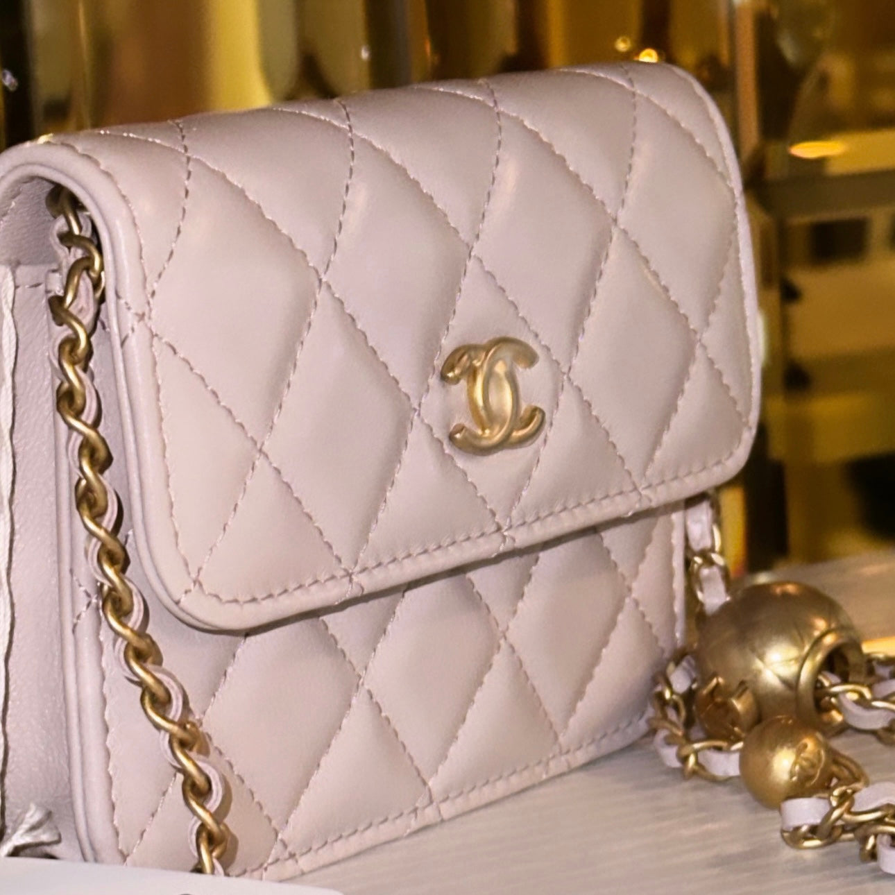 21B Chanel Pearl Crush Mini Clutch with chain lilac lambskin and aged gold hardware