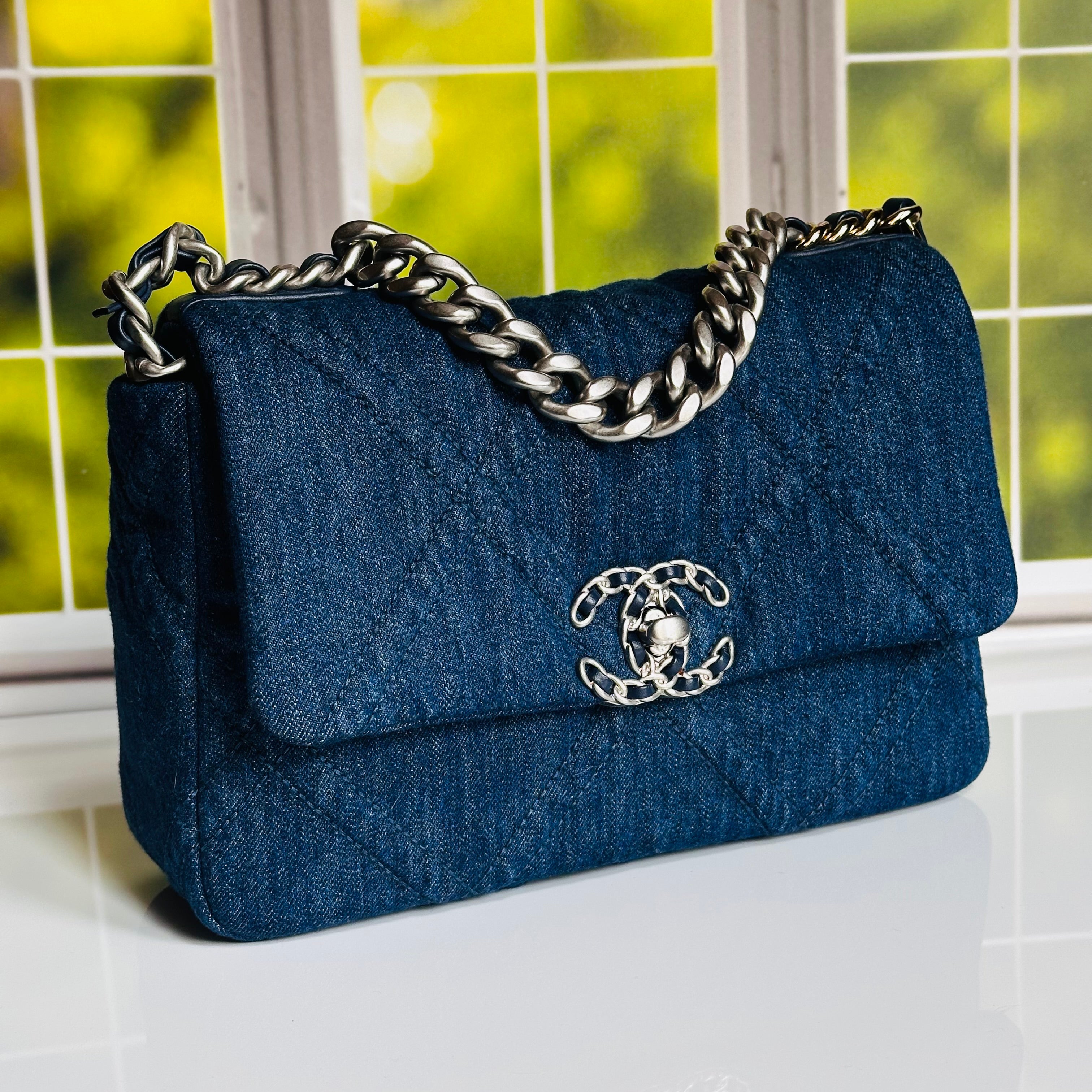 2022 Chanel Small-Medium 19 Flap Dark Blue Denim w/mixed Finish Hardware