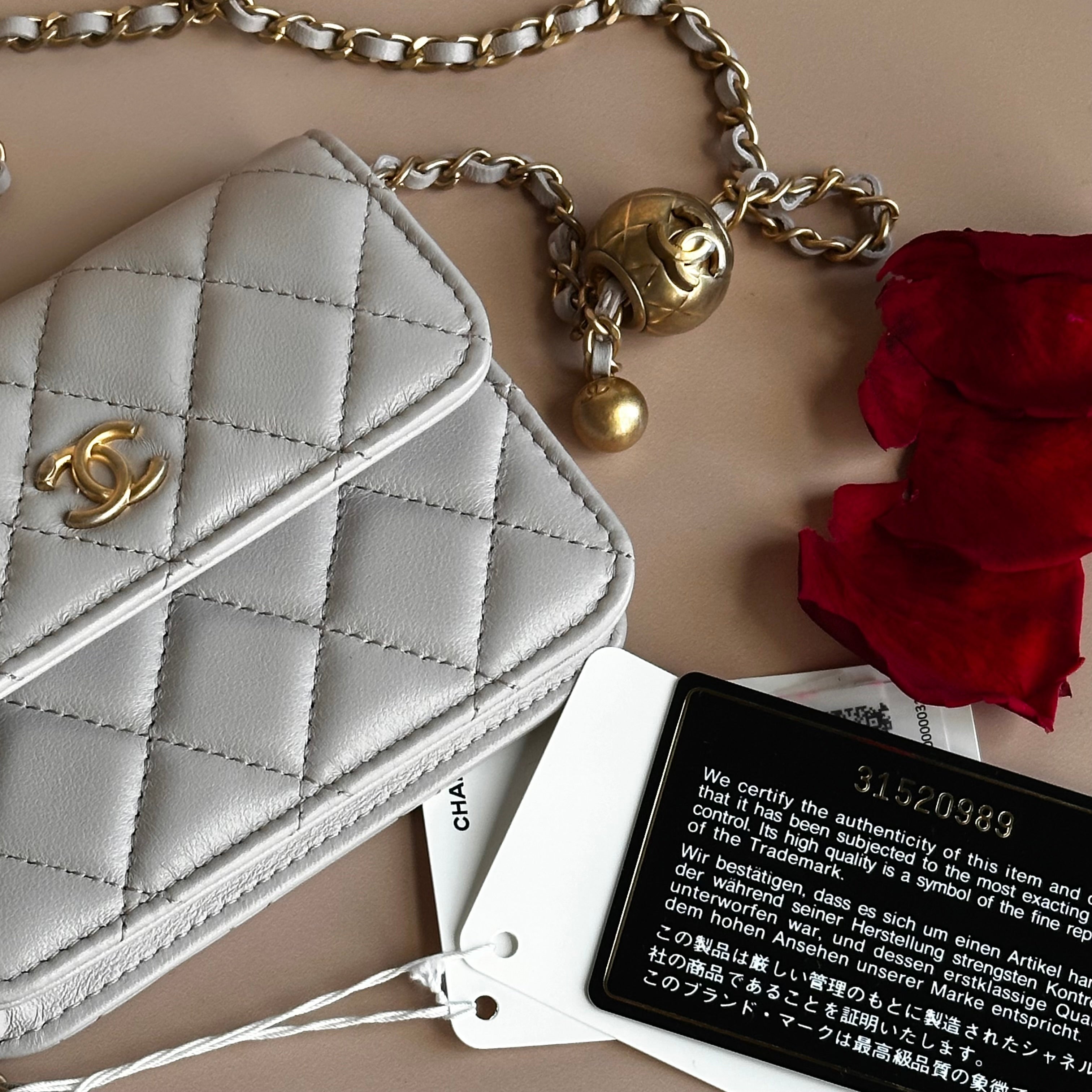 21B Chanel Pearl Crush Mini Clutch with chain lilac lambskin and aged gold hardware