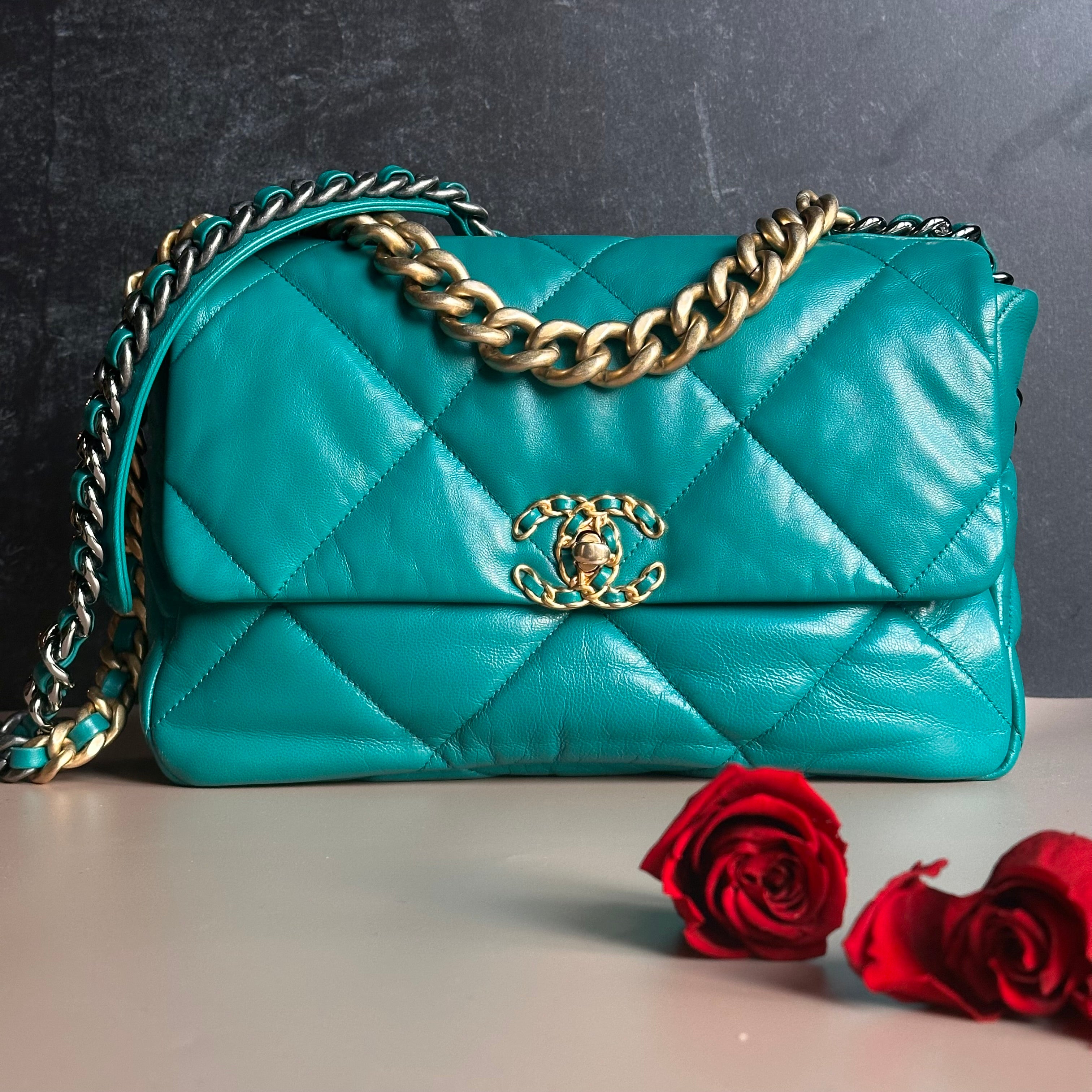 19K Medium-Large 19 Flap Dark Green Goatskin Trio Mix Hardware