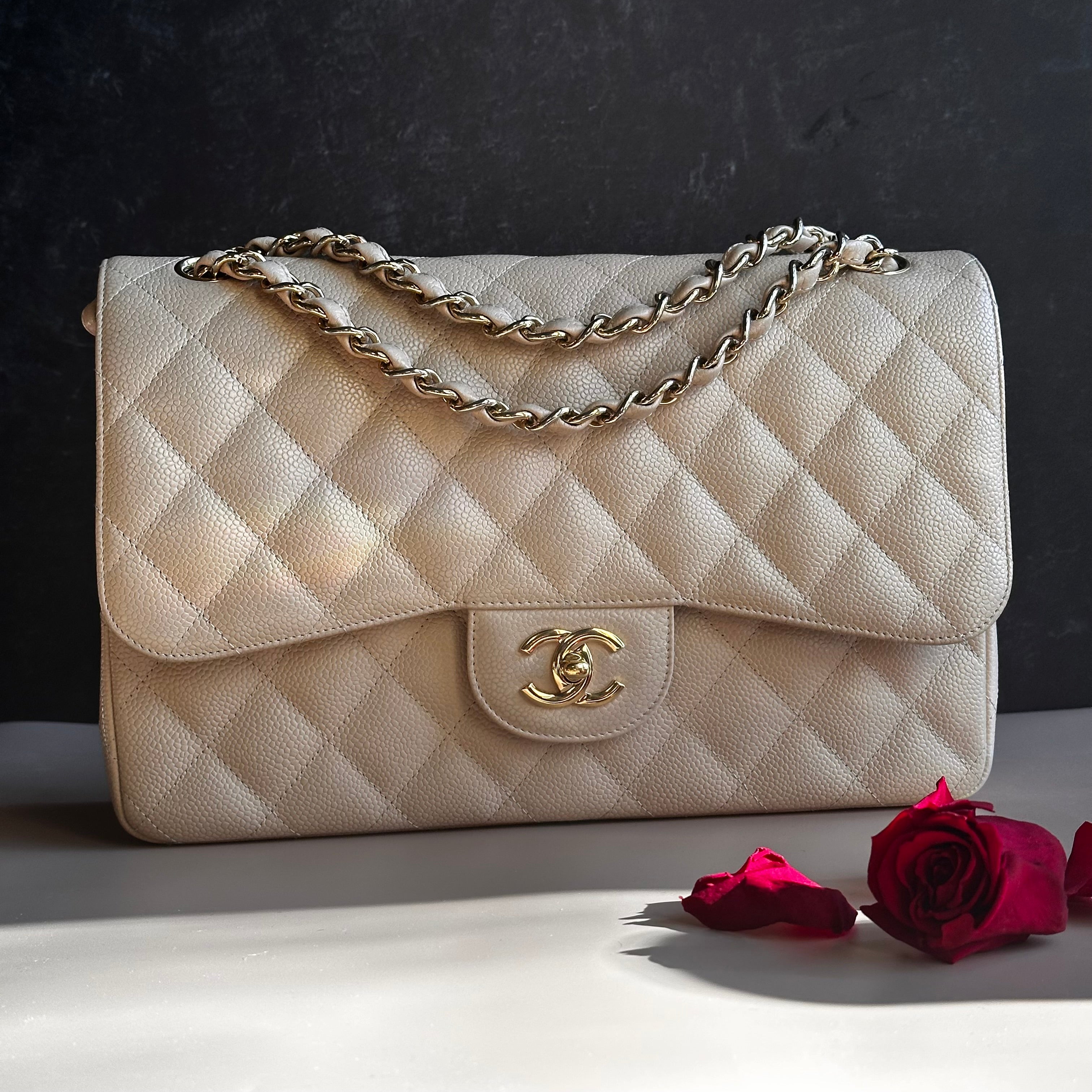 Chanel jumbo Beige Clair Classic Flap