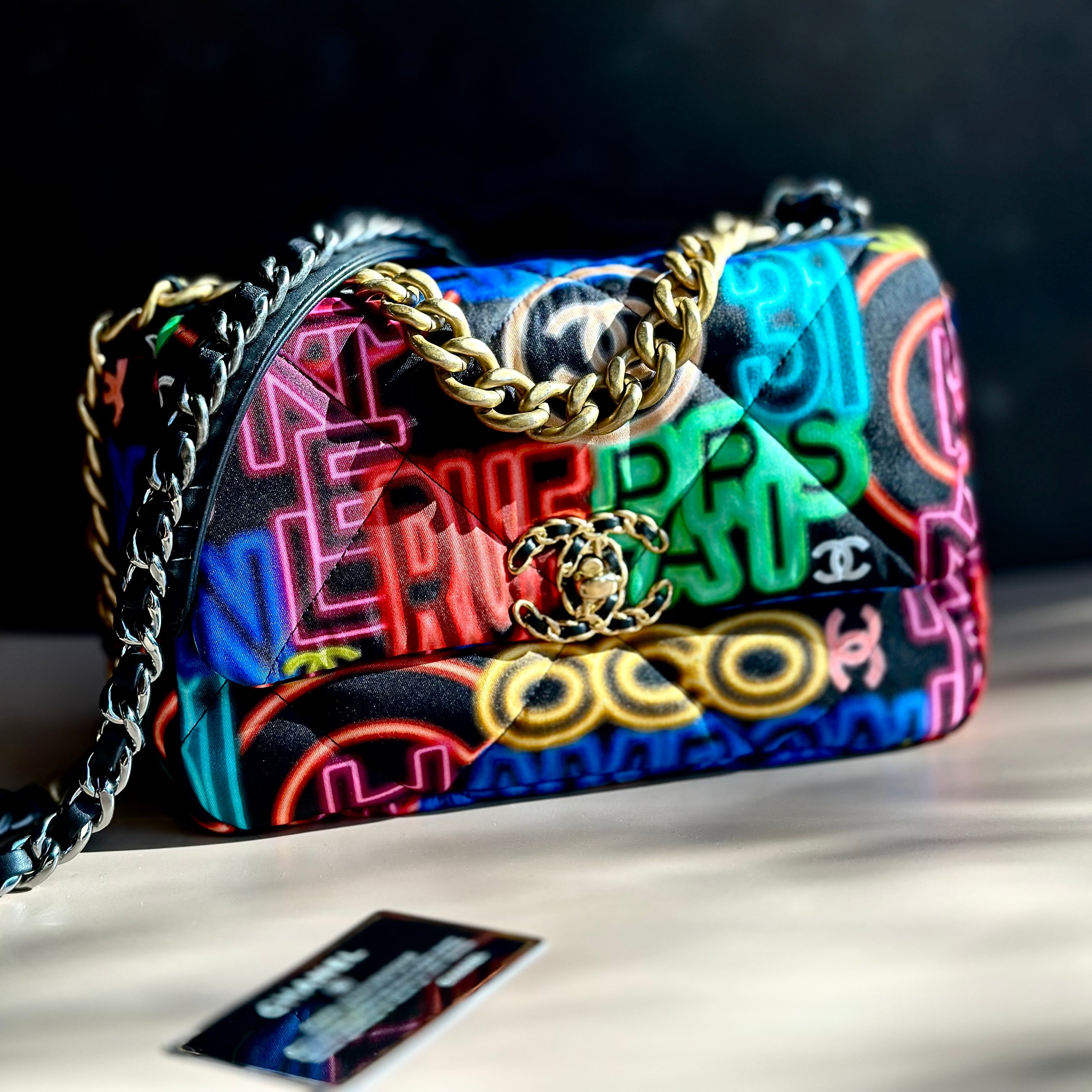 Chanel 19 Medium Flap Bag – 21S Collection