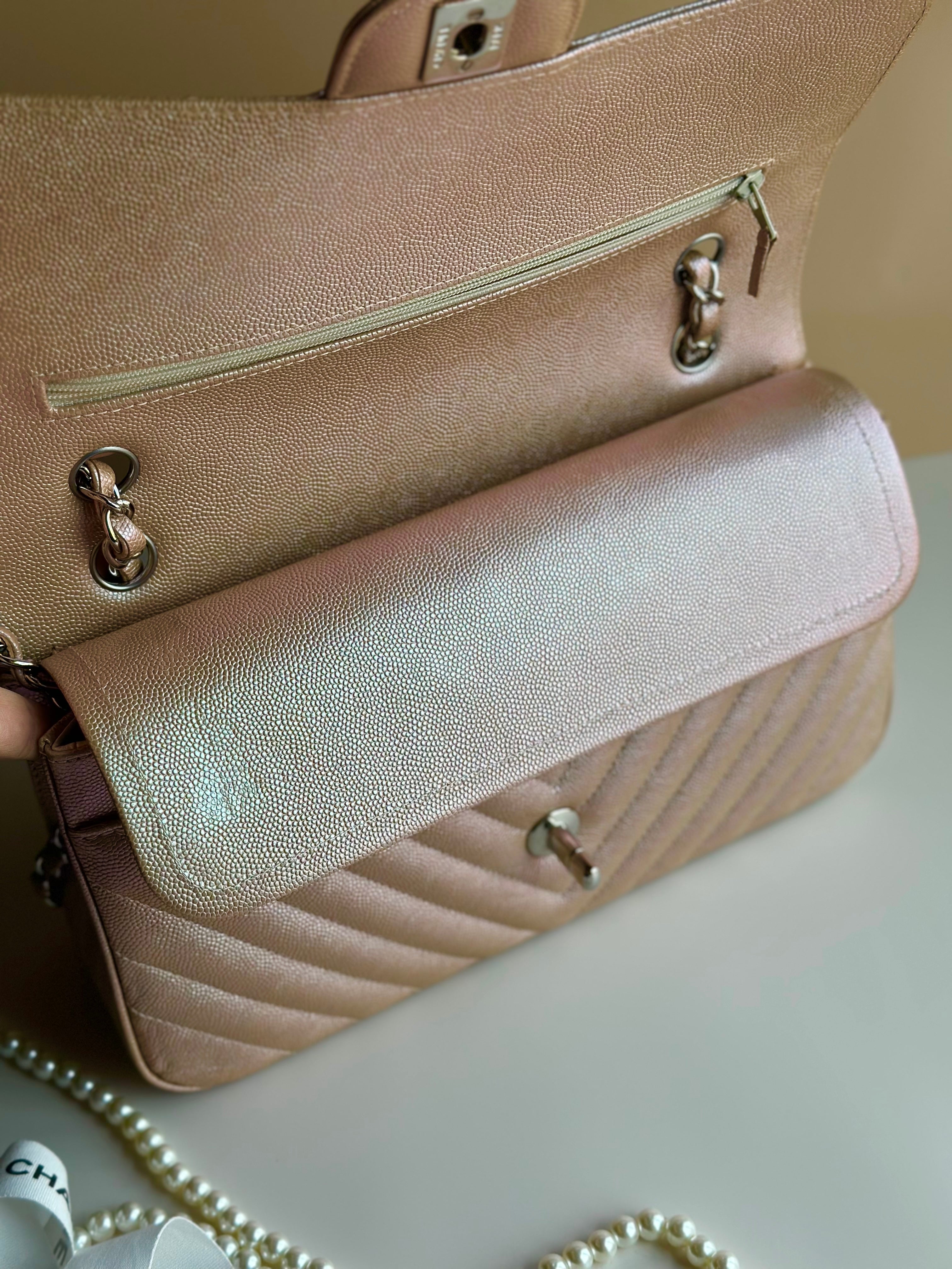17B Chanel Medium Classic Flap Metallic Rose Gold Chevron SHW