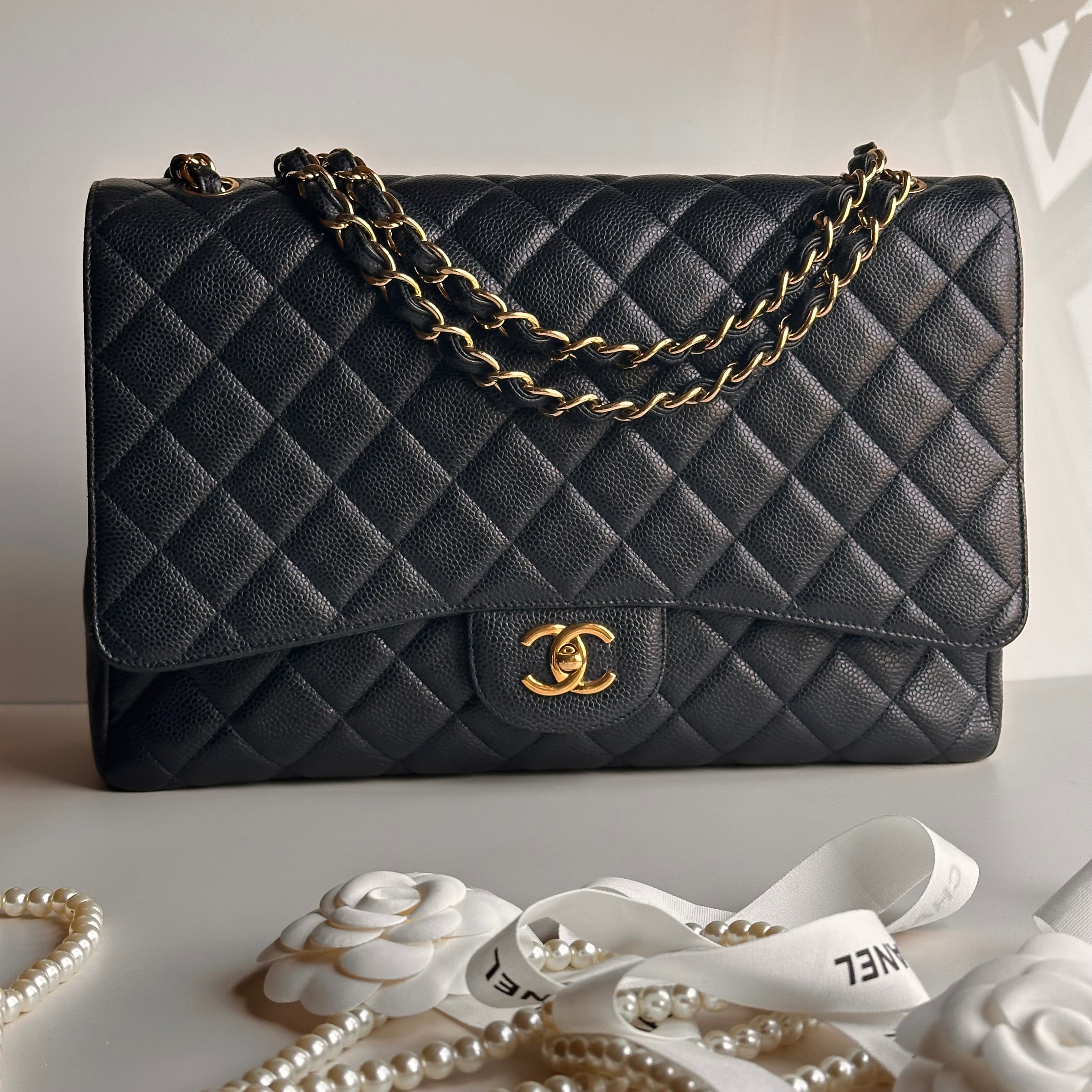 Chanel Maxi Classic Single Flap Black Caviar GHW