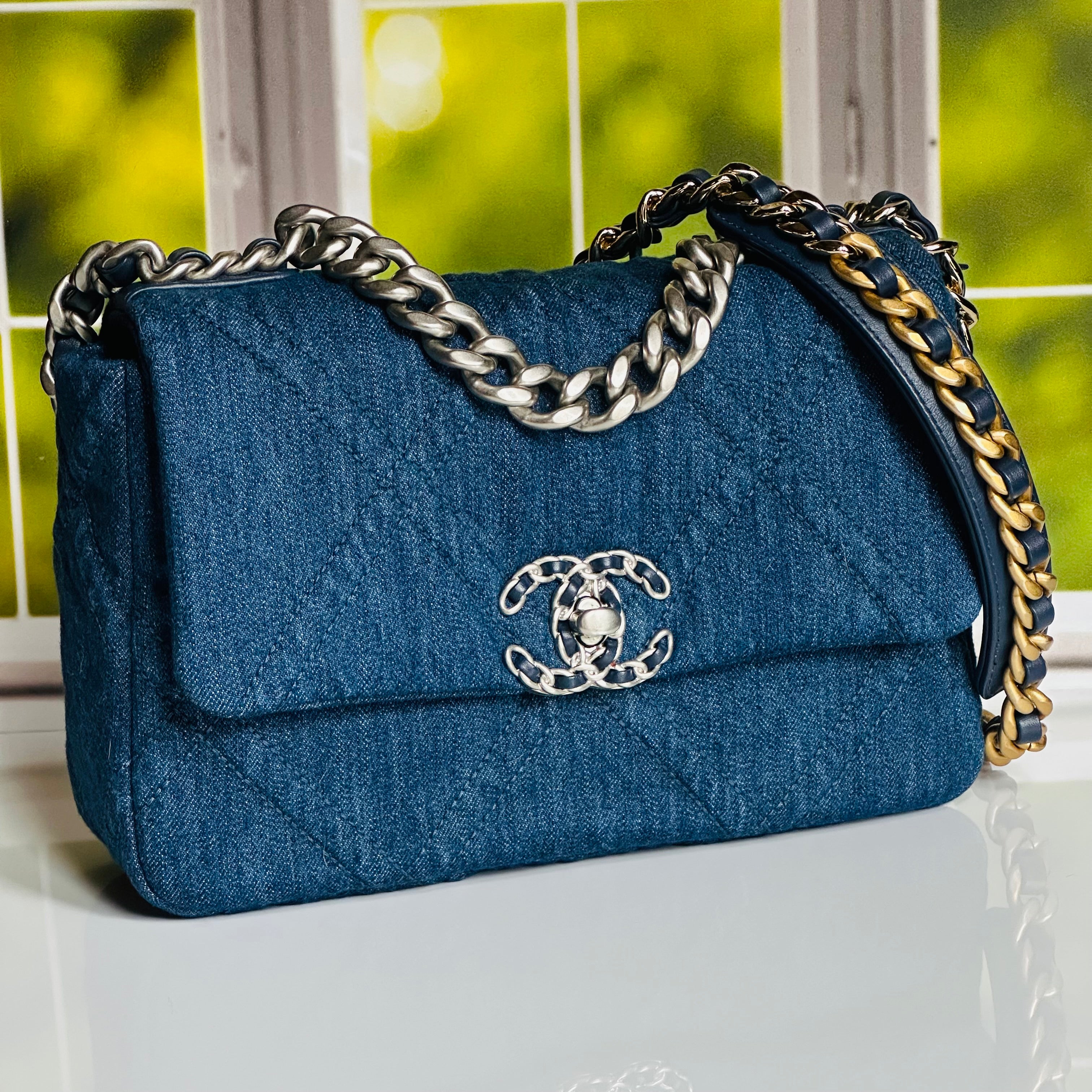 2022 Chanel Small-Medium 19 Flap Dark Blue Denim w/mixed Finish Hardware