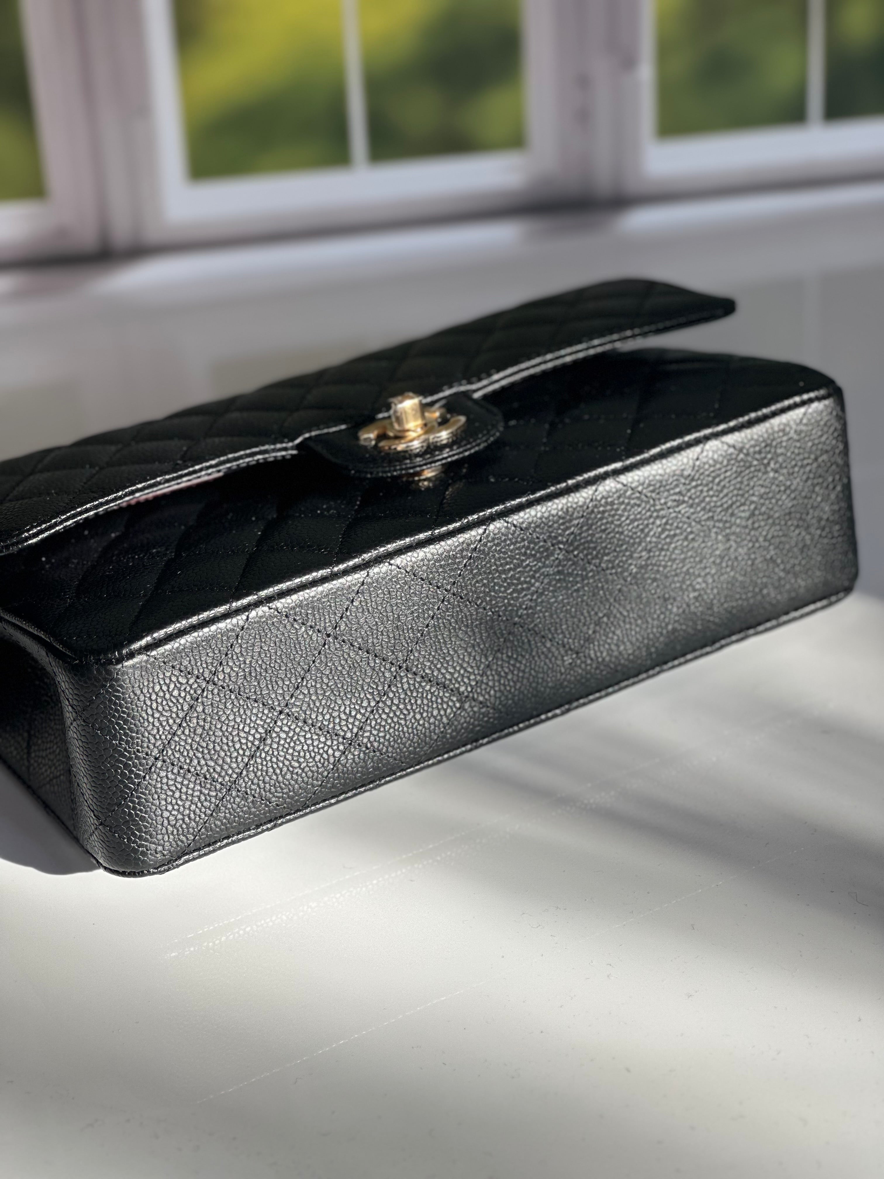 2023 BNIB Chanel Medium Classic Double Flap Black Caviar GHW