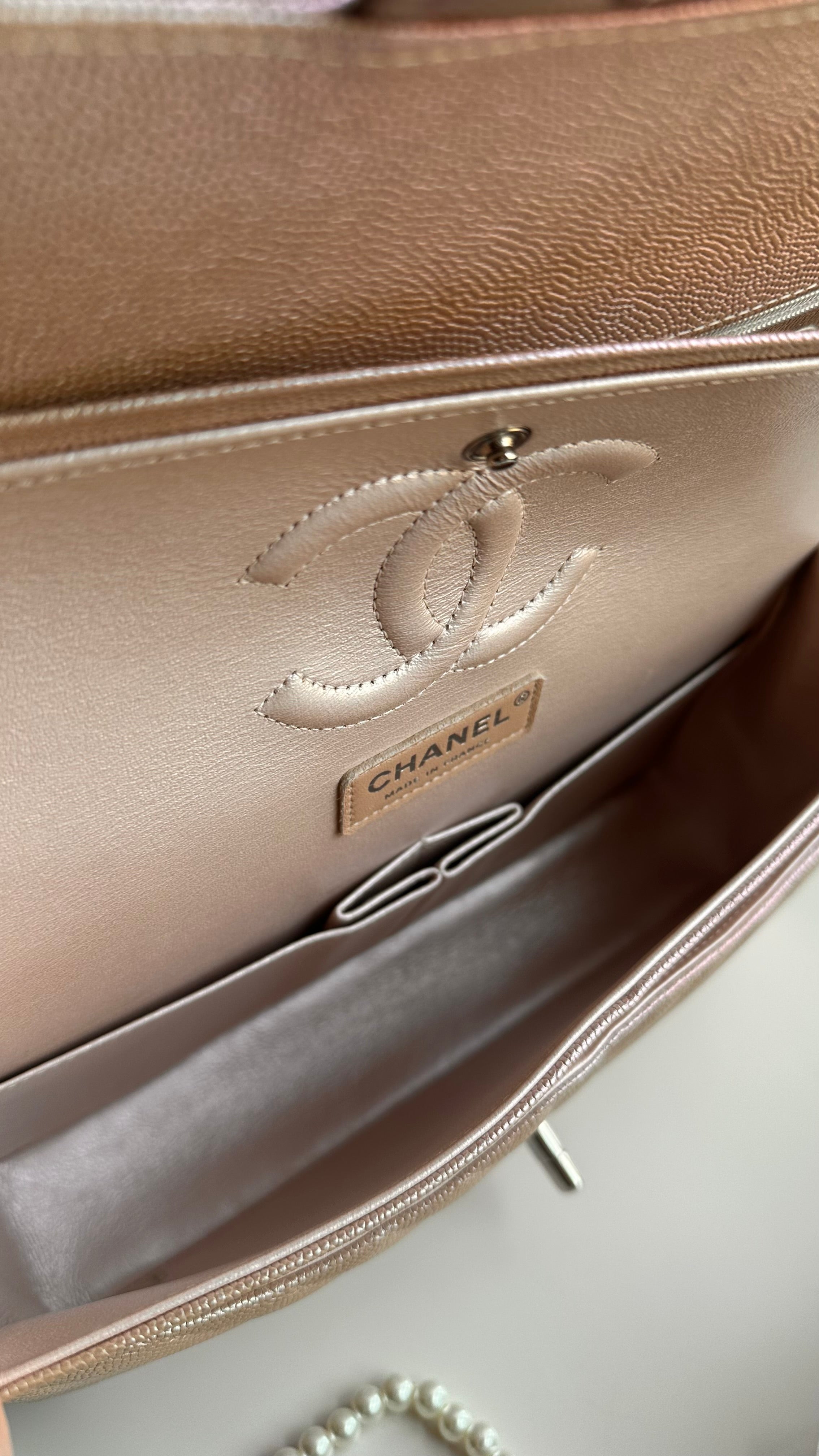 17B Chanel Medium Classic Flap Metallic Rose Gold Chevron SHW