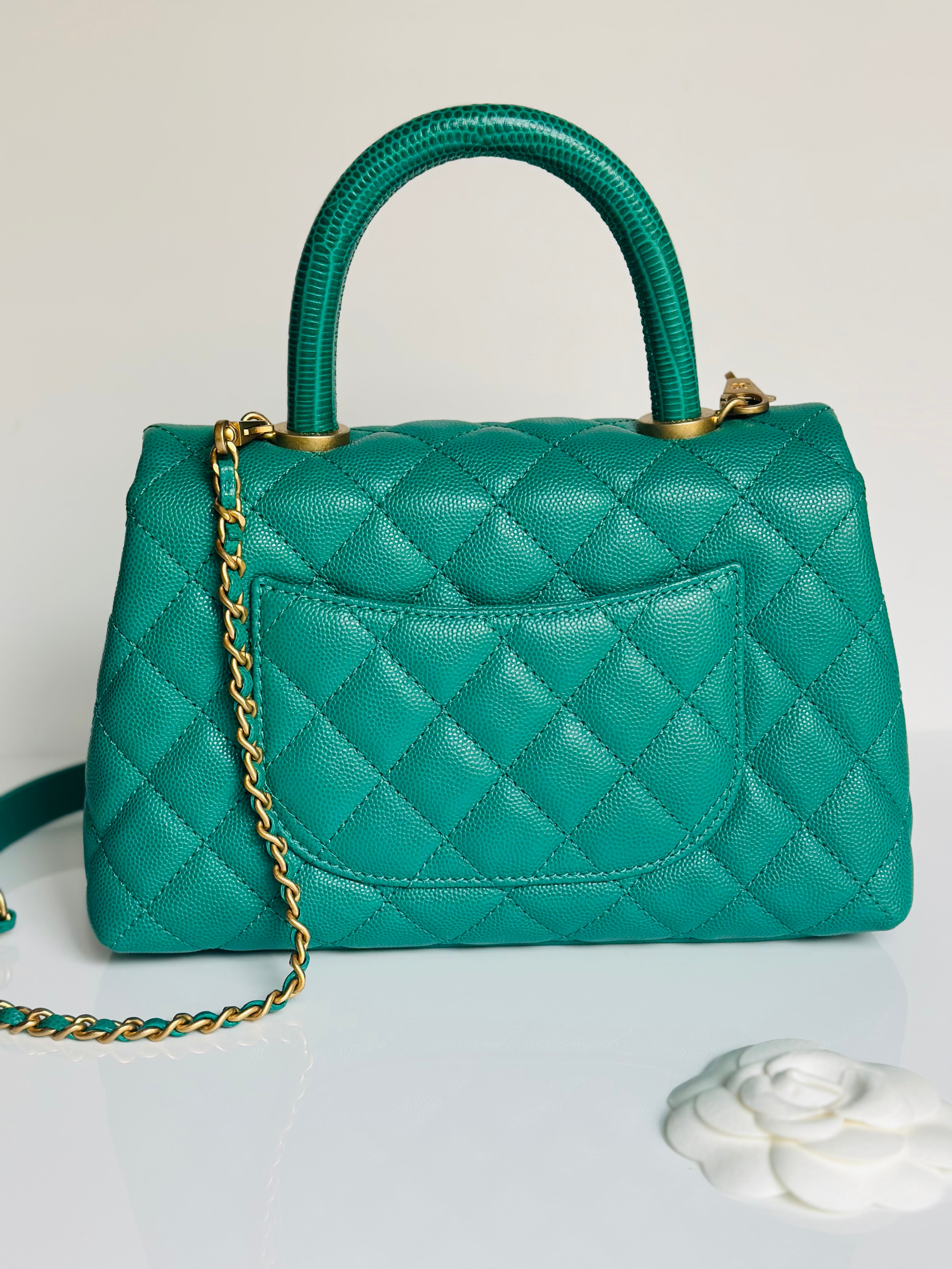 Métiers D’art 2019 Chanel Small Coco Handle Flap Green Caviar & Aged Gold Hardware