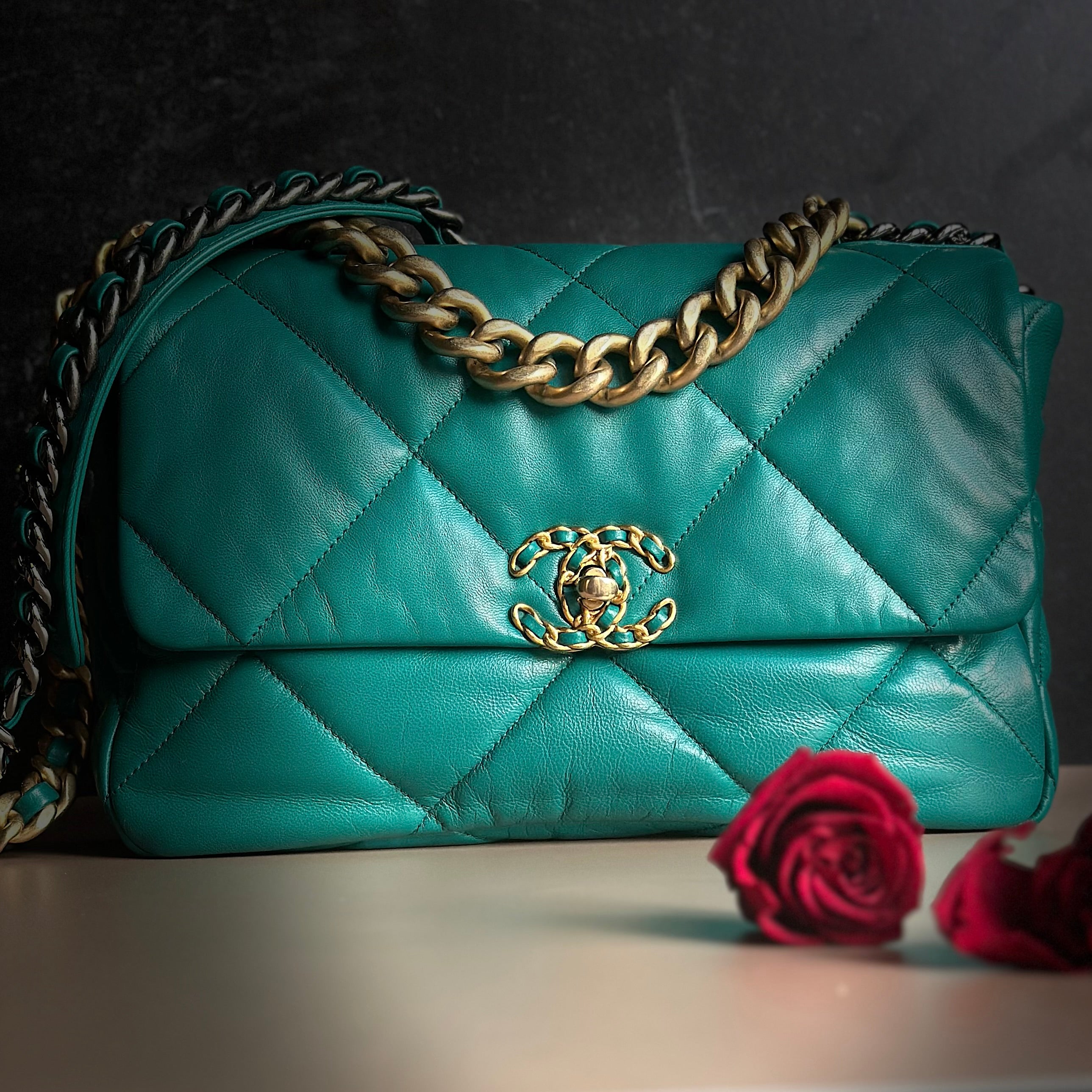 19K Medium-Large 19 Flap Dark Green Goatskin Trio Mix Hardware