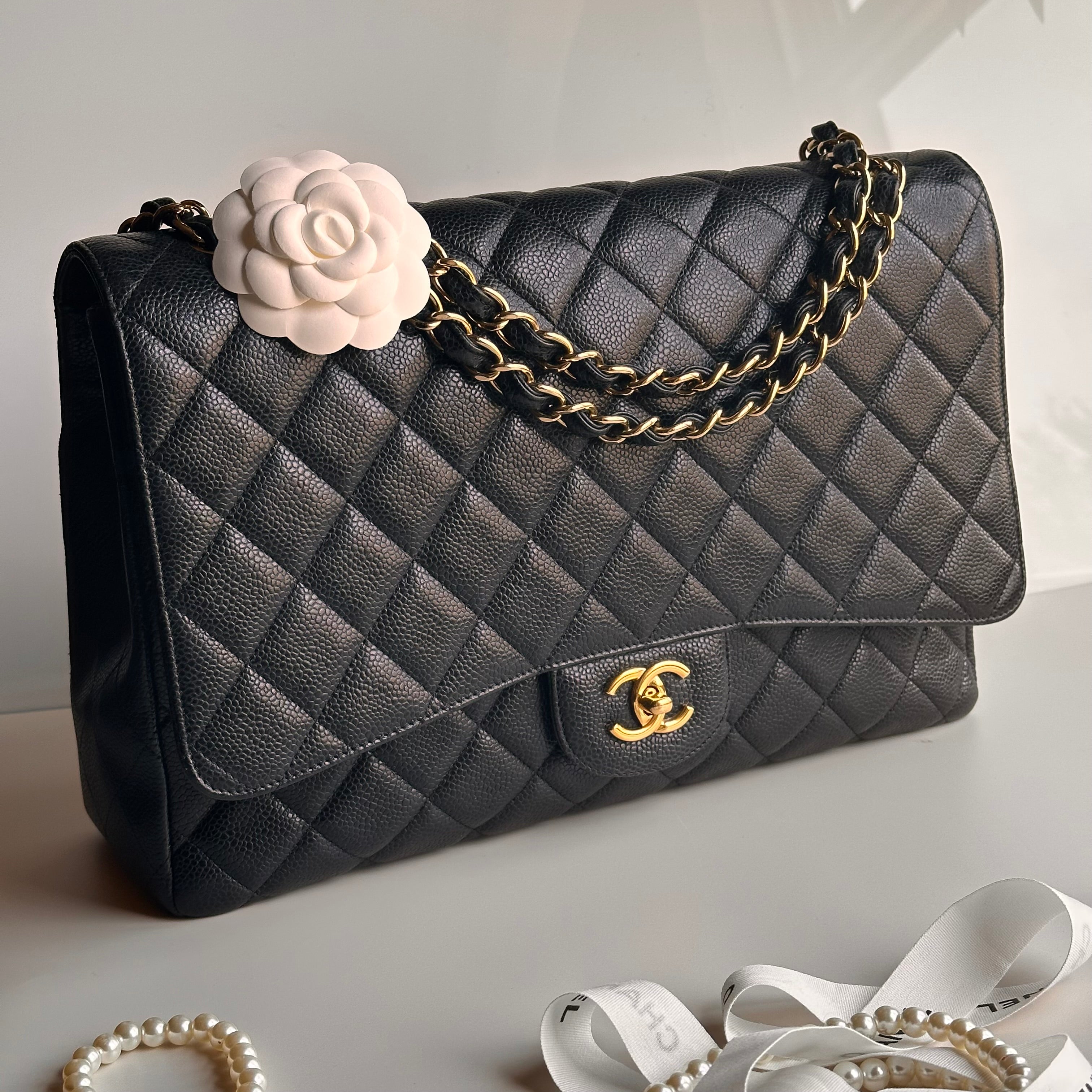 Chanel Maxi Classic Single Flap Black Caviar GHW