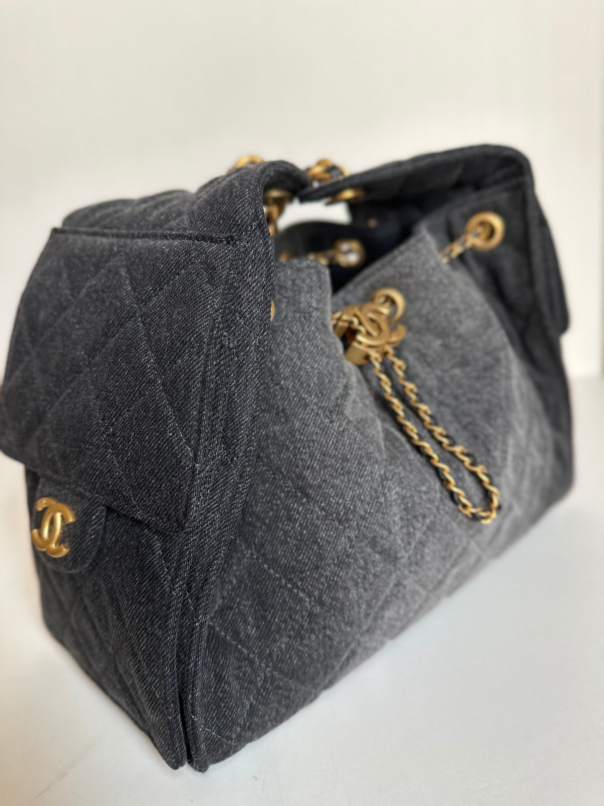 2026 Chanel Small 25 Hobo Bag Black Washed Denim GHW