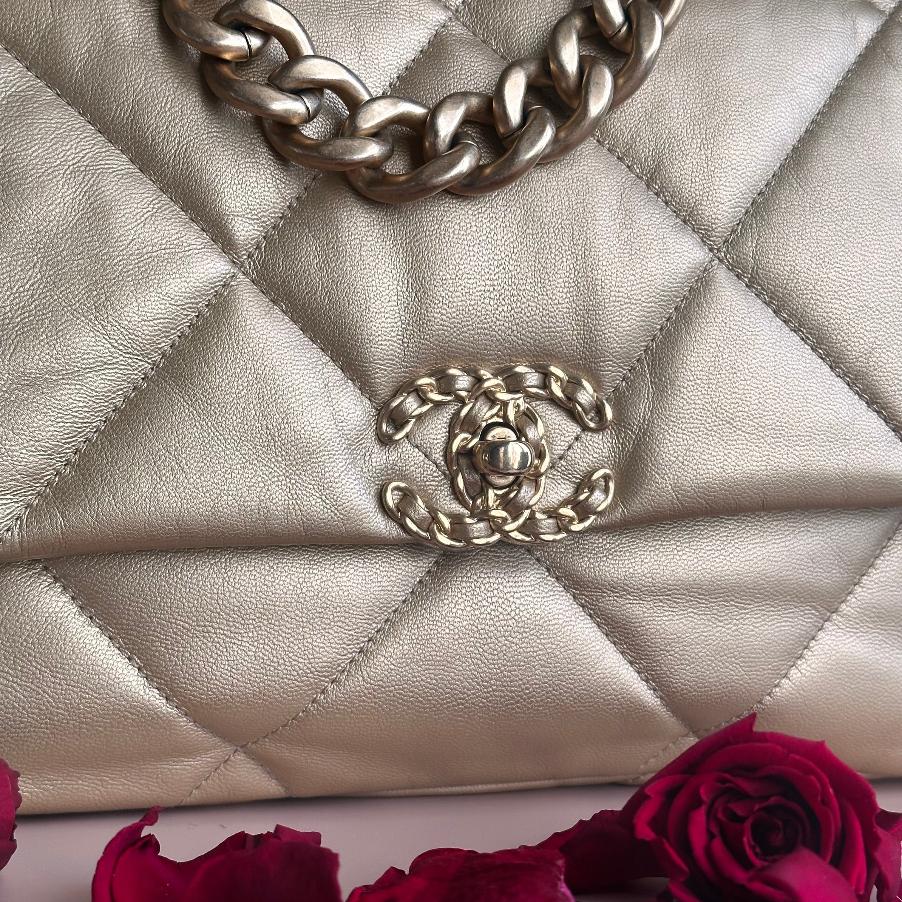 20B Chanel Medium-Large 19 Flap Metallic Gold Goatskin Mix Hardware and Cotton Linings