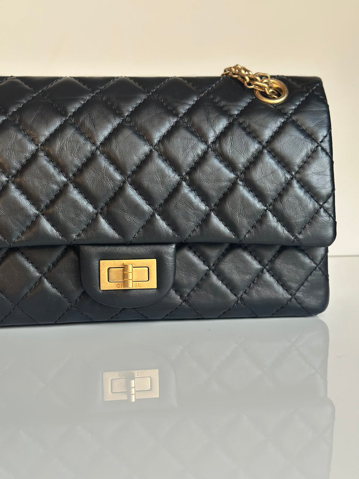 Chanel 2.55 Reissue Double Flap Black Aged Calfskin GHW Size 225