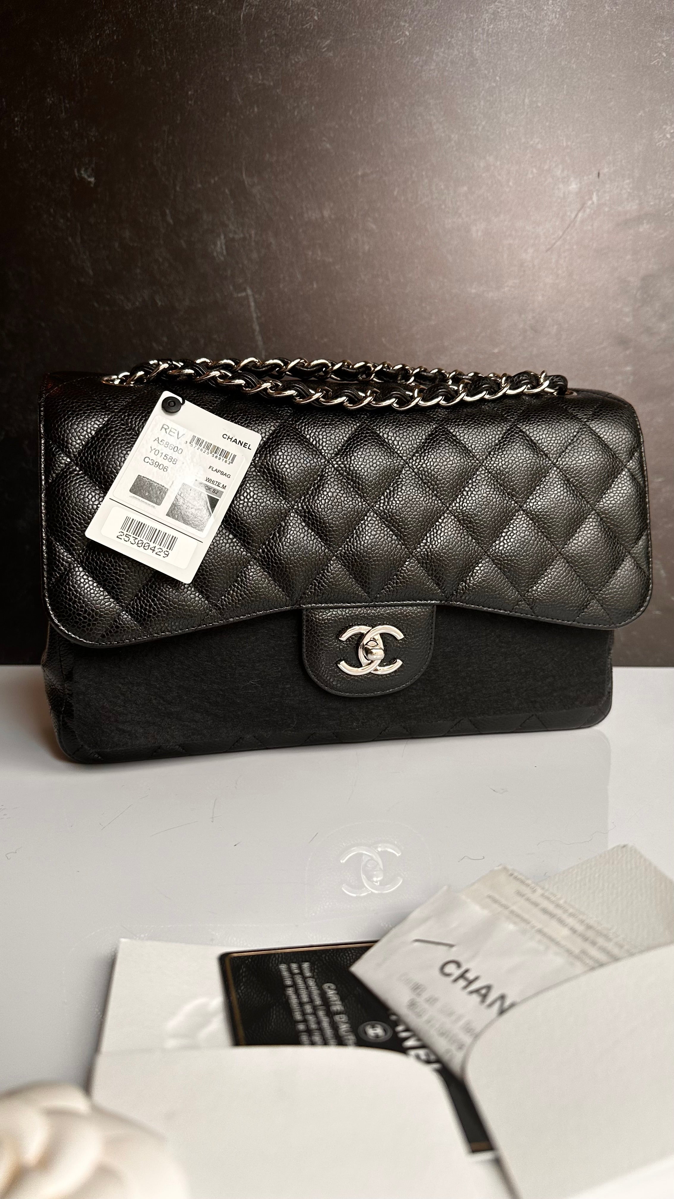 Chanel Timeless Classic Flap Jumbo Black Caviar SHW