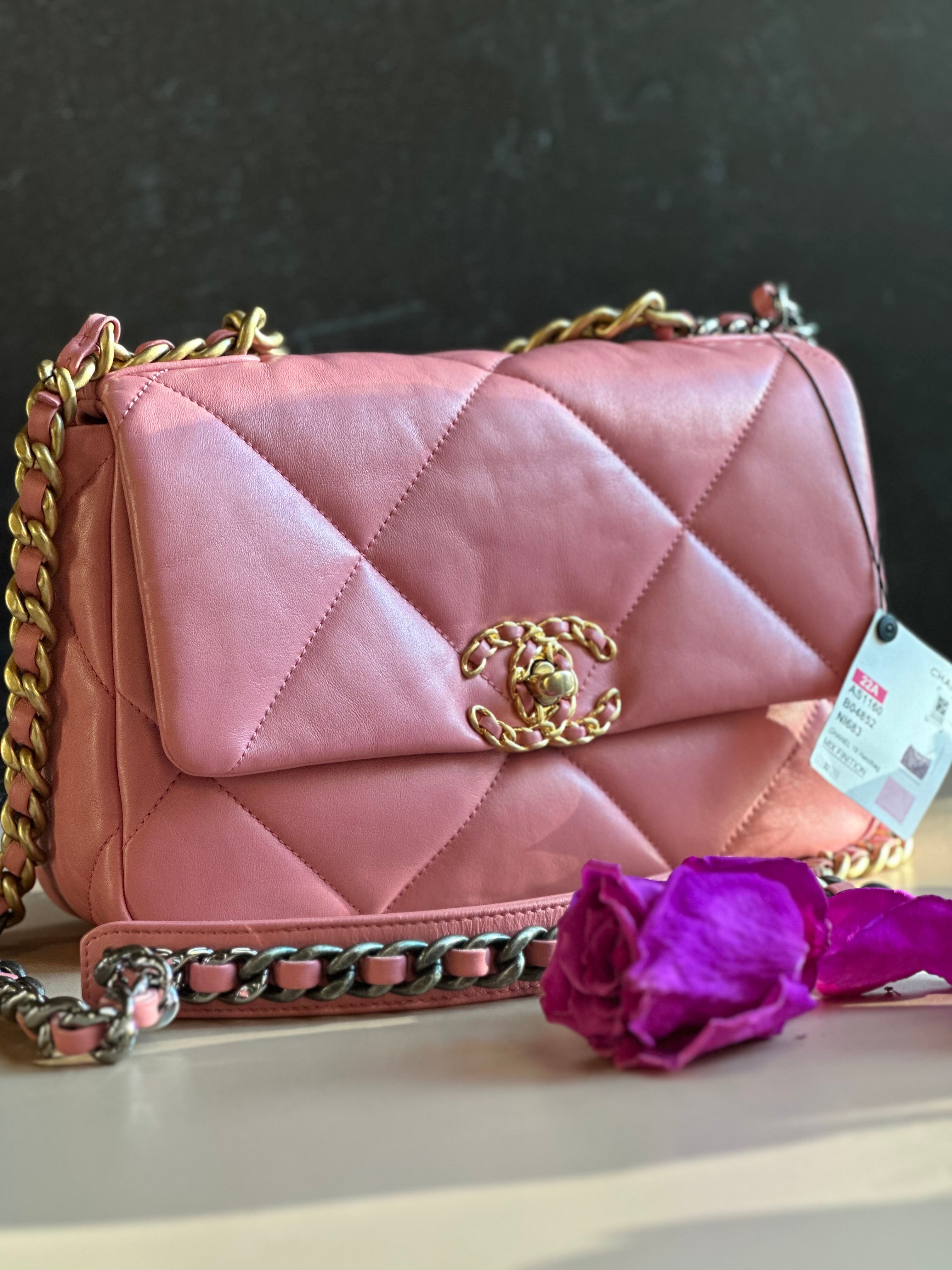 22A Chanel Medium 19 Pink Flap Lambskin Trio Mix Hardwares