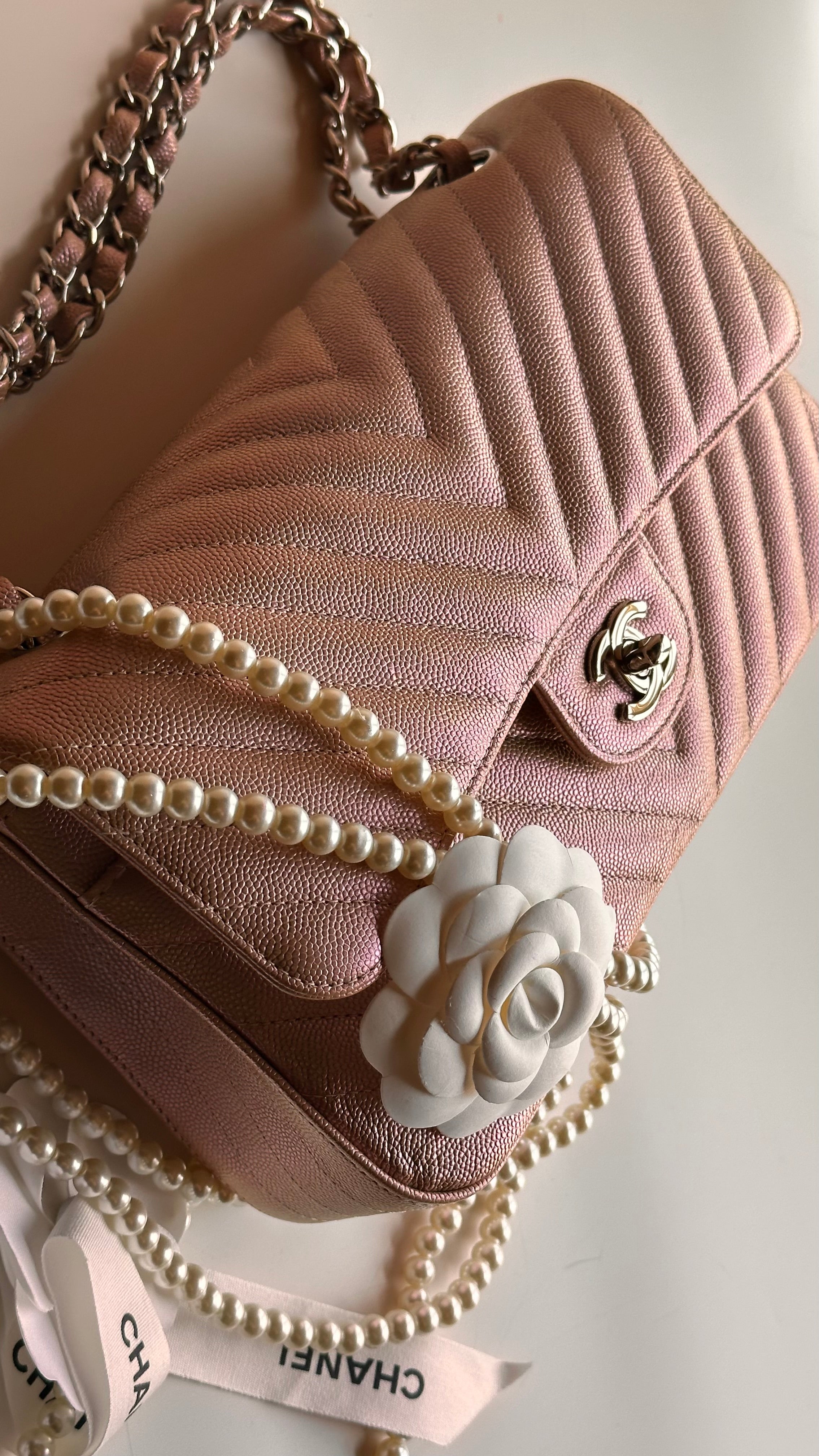 17B Chanel Medium Classic Flap Metallic Rose Gold Chevron SHW