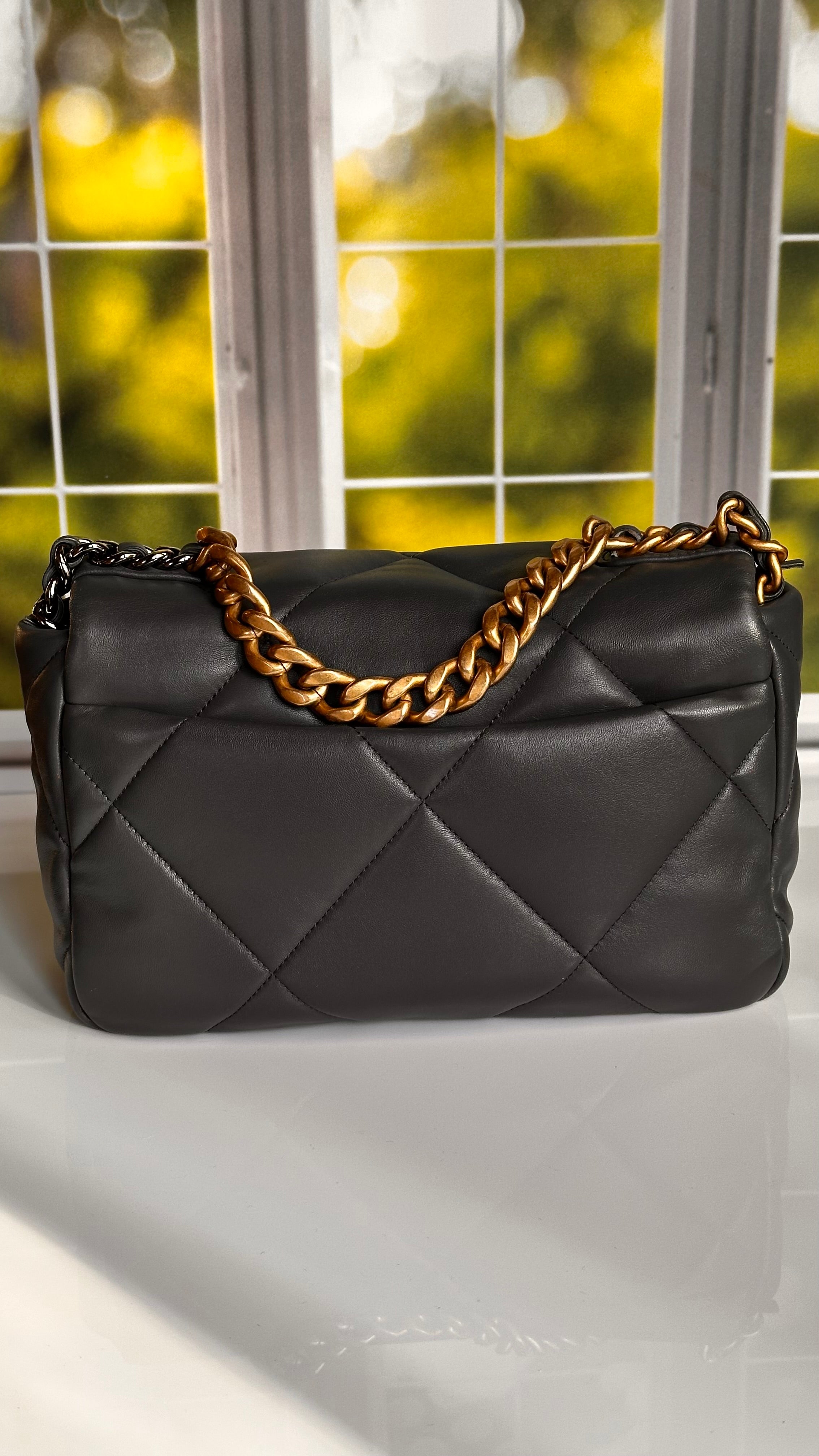 21B Chanel Small-Medium 19 Flap Dark Grey Lambskin
