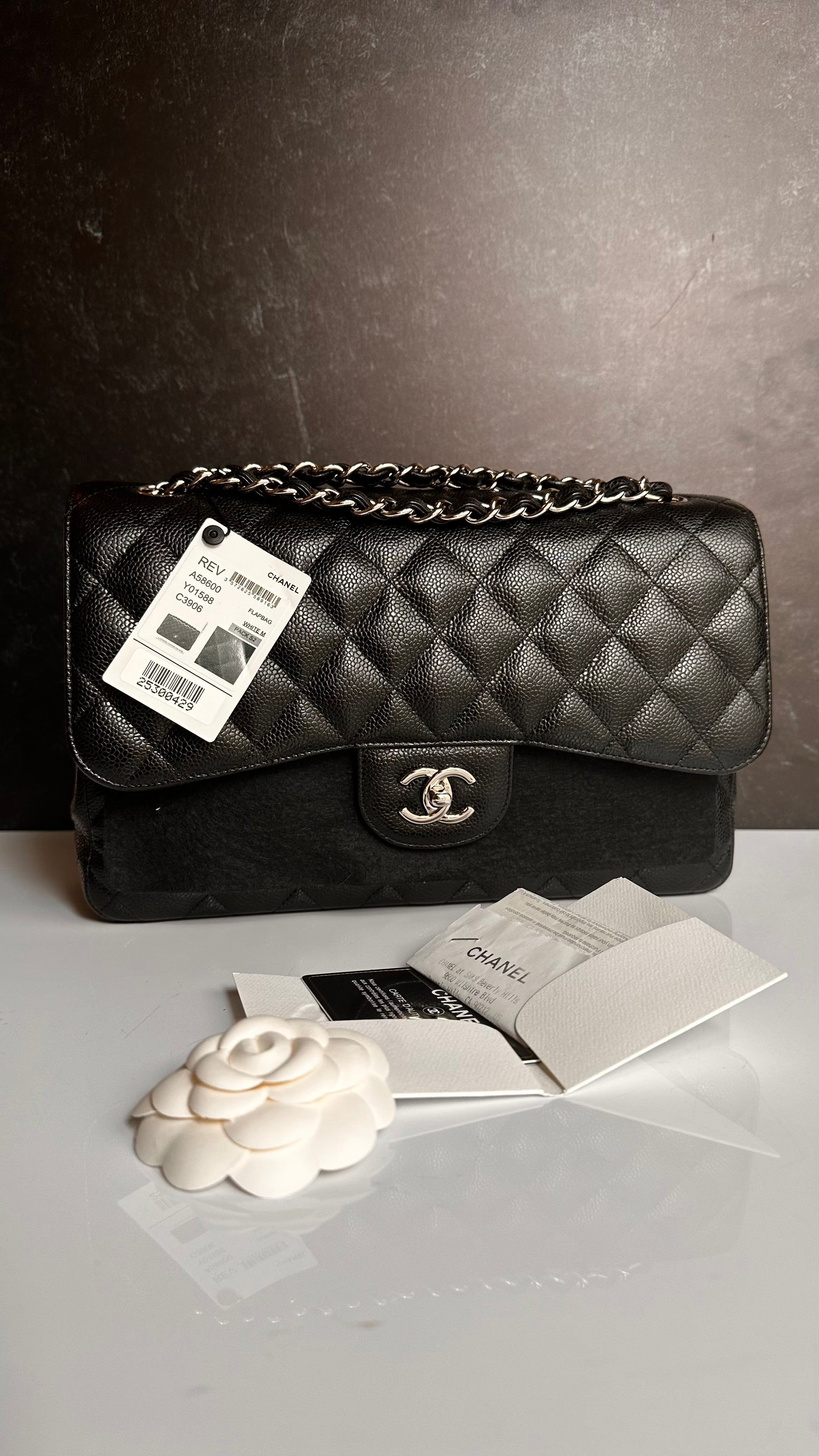 Chanel Timeless Classic Flap Jumbo Black Caviar SHW