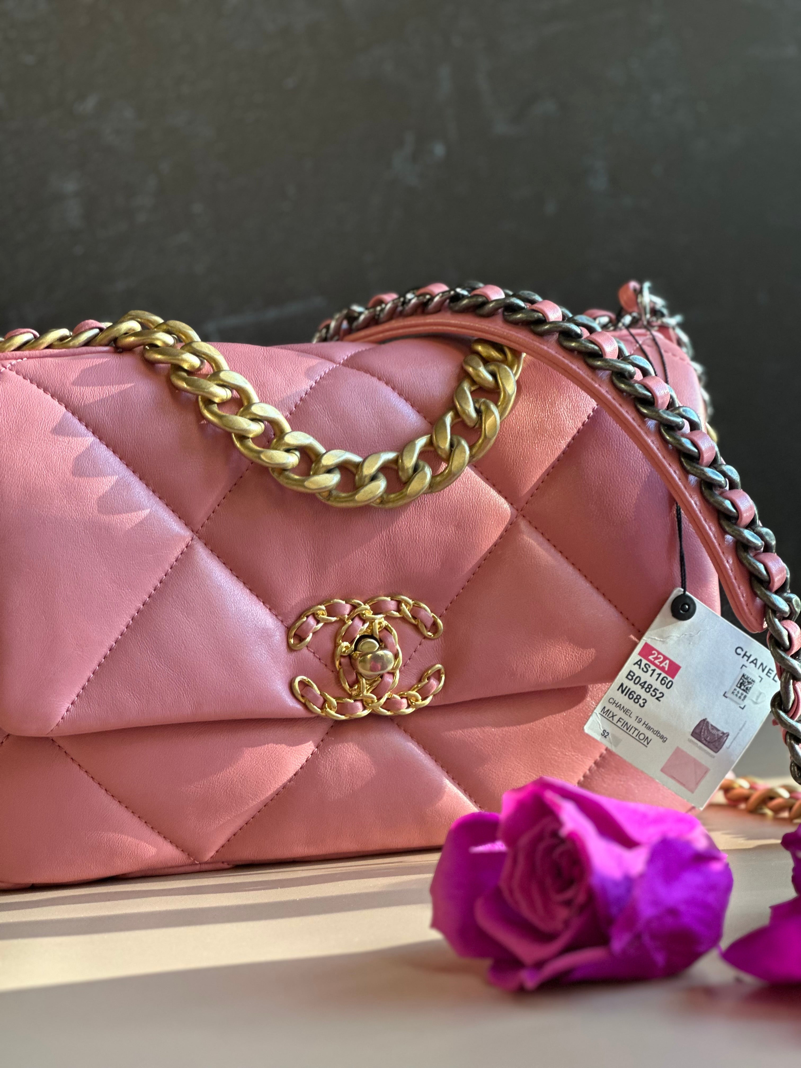 22A Chanel Medium 19 Pink Flap Lambskin Trio Mix Hardwares