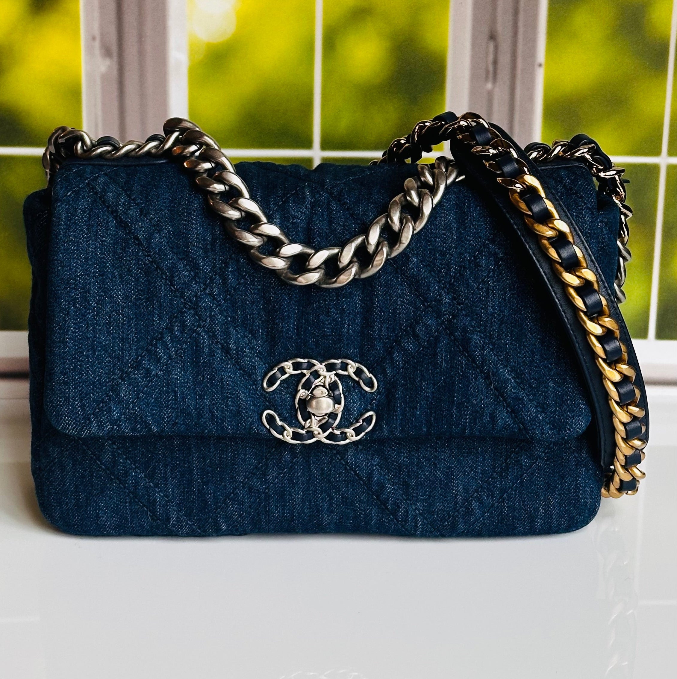 2022 Chanel Small-Medium 19 Flap Dark Blue Denim w/mixed Finish Hardware