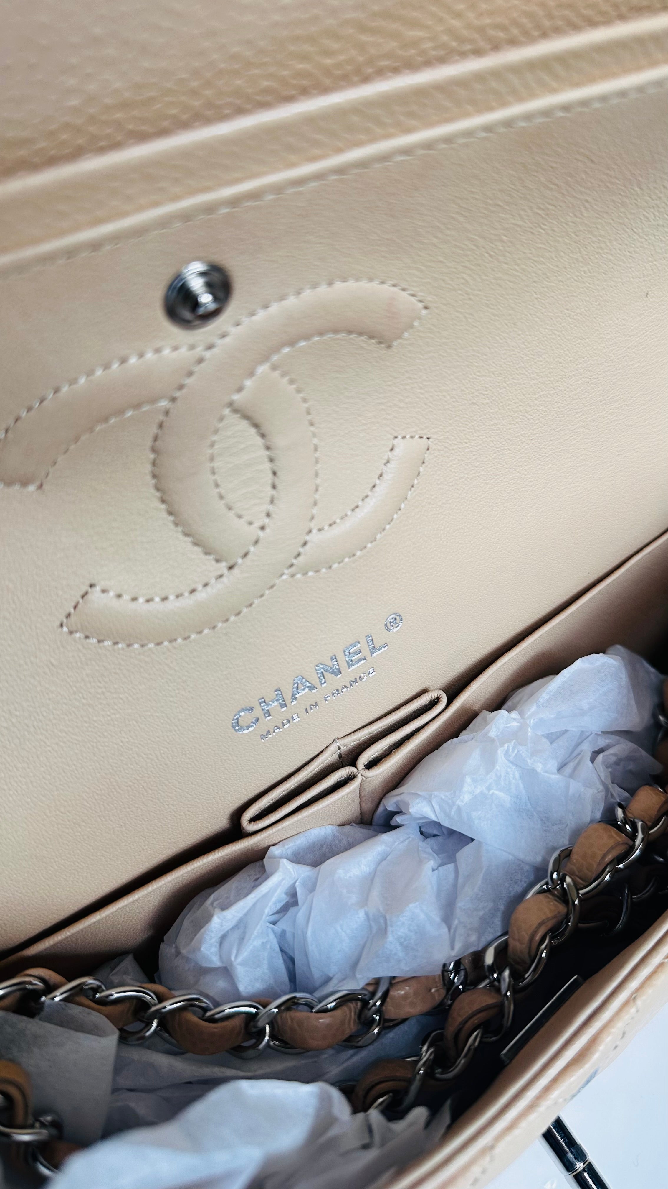 2022 Chanel Medium Classic Flap Beige Clair Caviar SHW