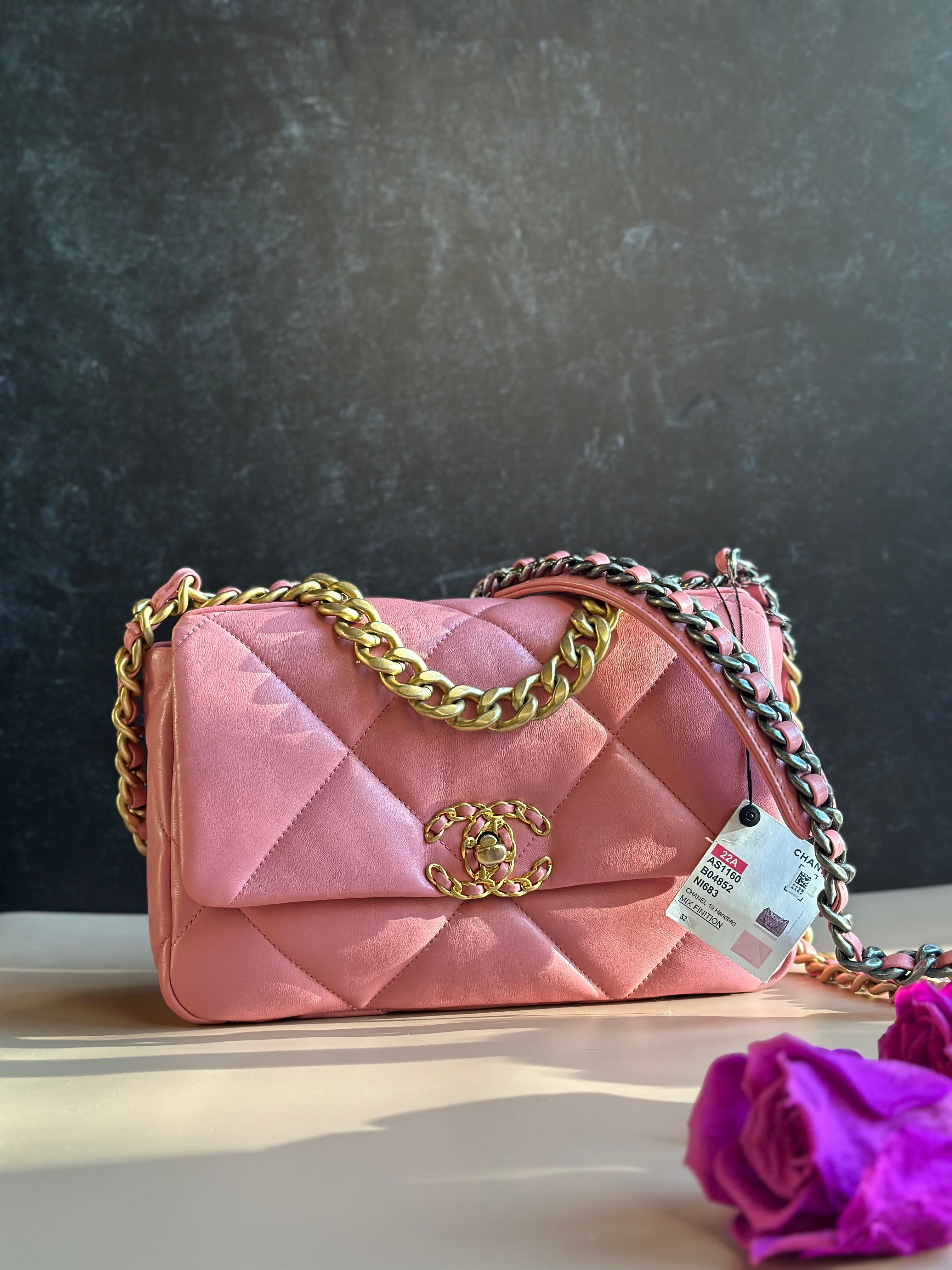 22A Chanel Medium 19 Pink Flap Lambskin Trio Mix Hardwares