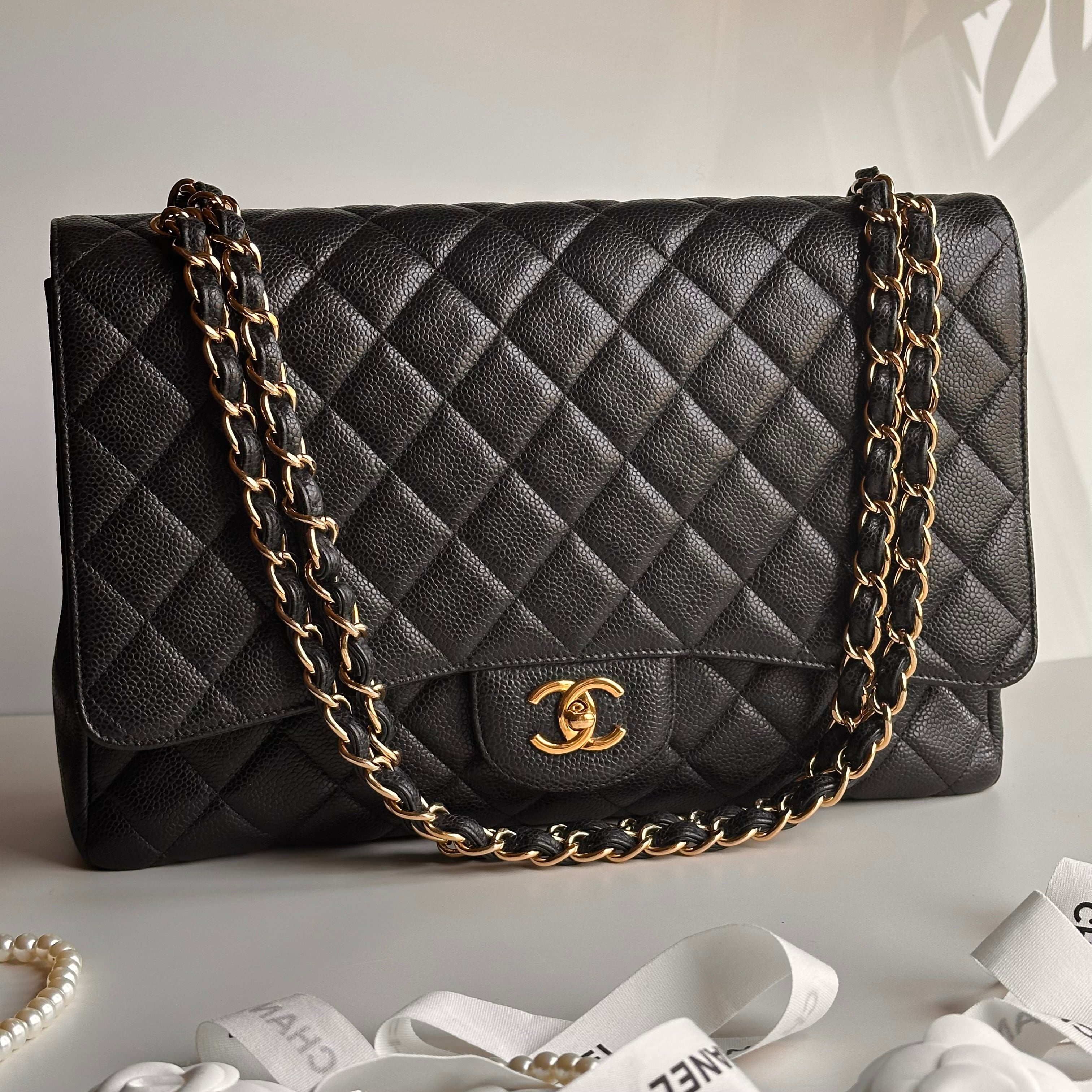 Chanel Maxi Classic Single Flap Black Caviar GHW