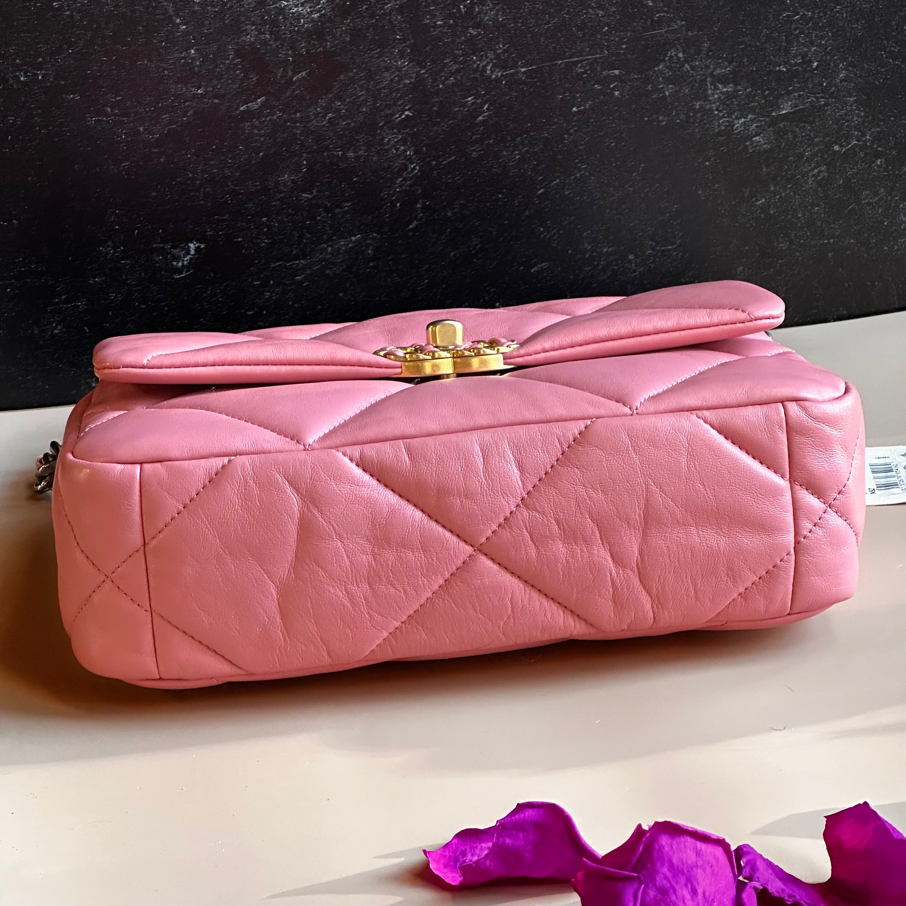 22A Chanel Medium 19 Pink Flap Lambskin Trio Mix Hardwares