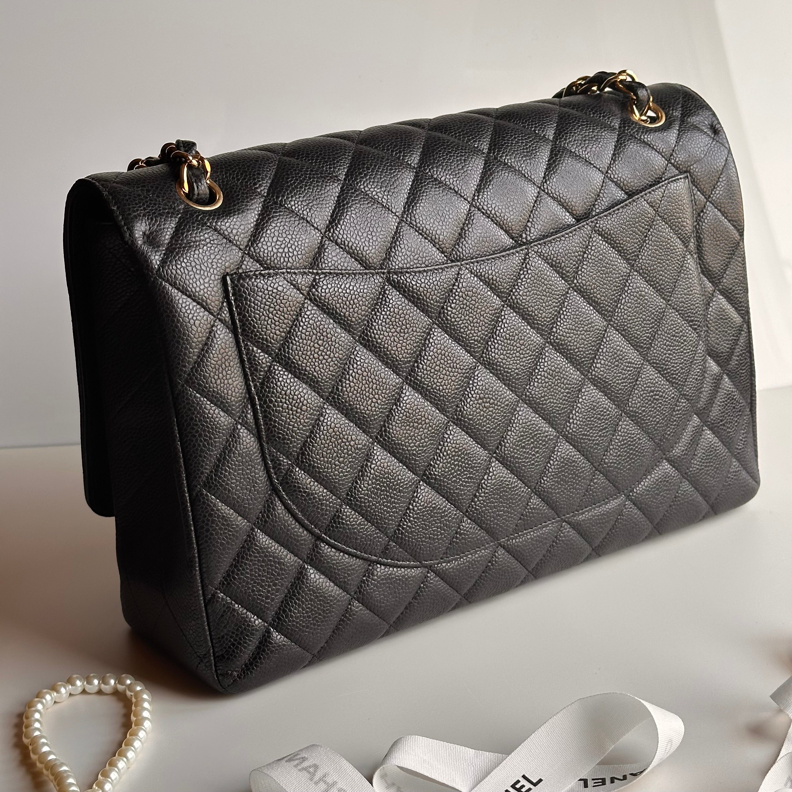 Chanel Maxi Classic Single Flap Black Caviar GHW