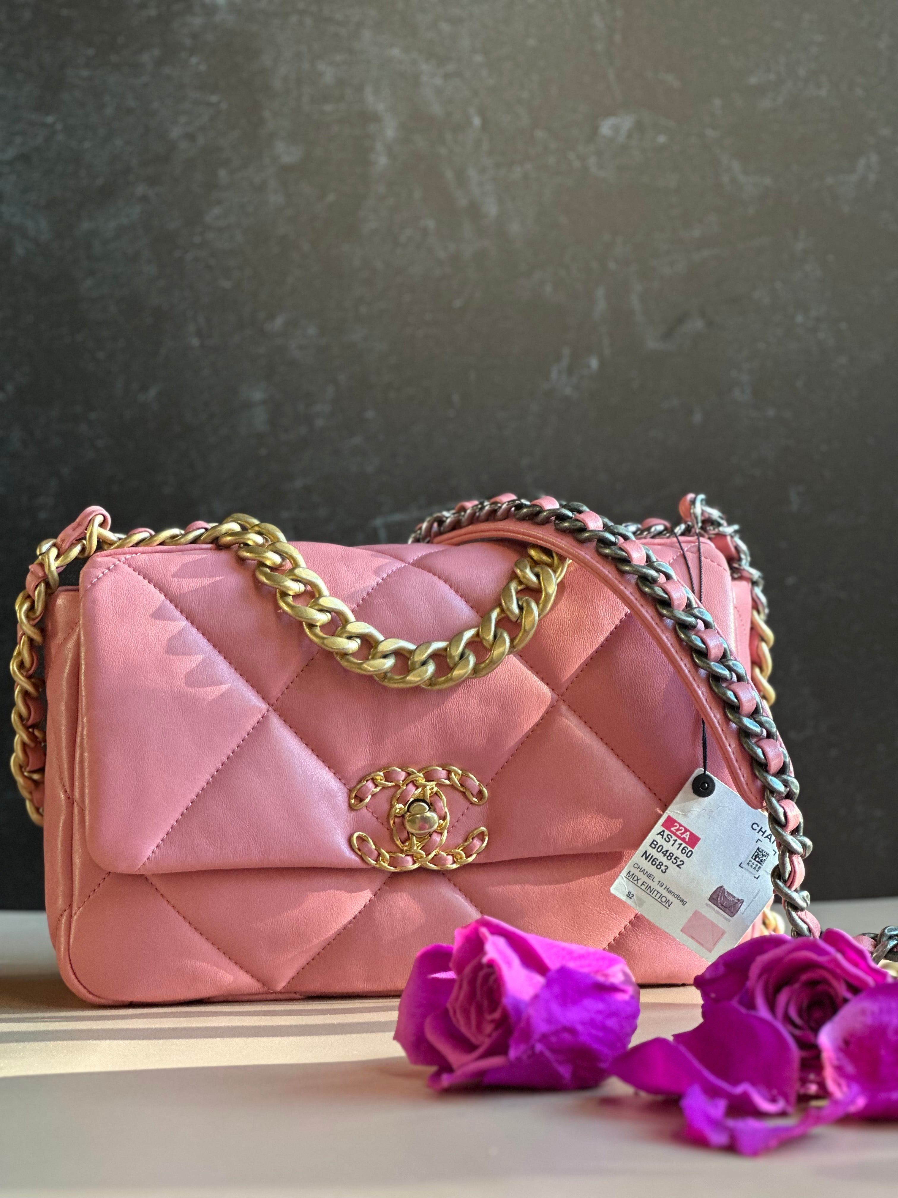 22A Chanel Medium 19 Pink Flap Lambskin Trio Mix Hardwares