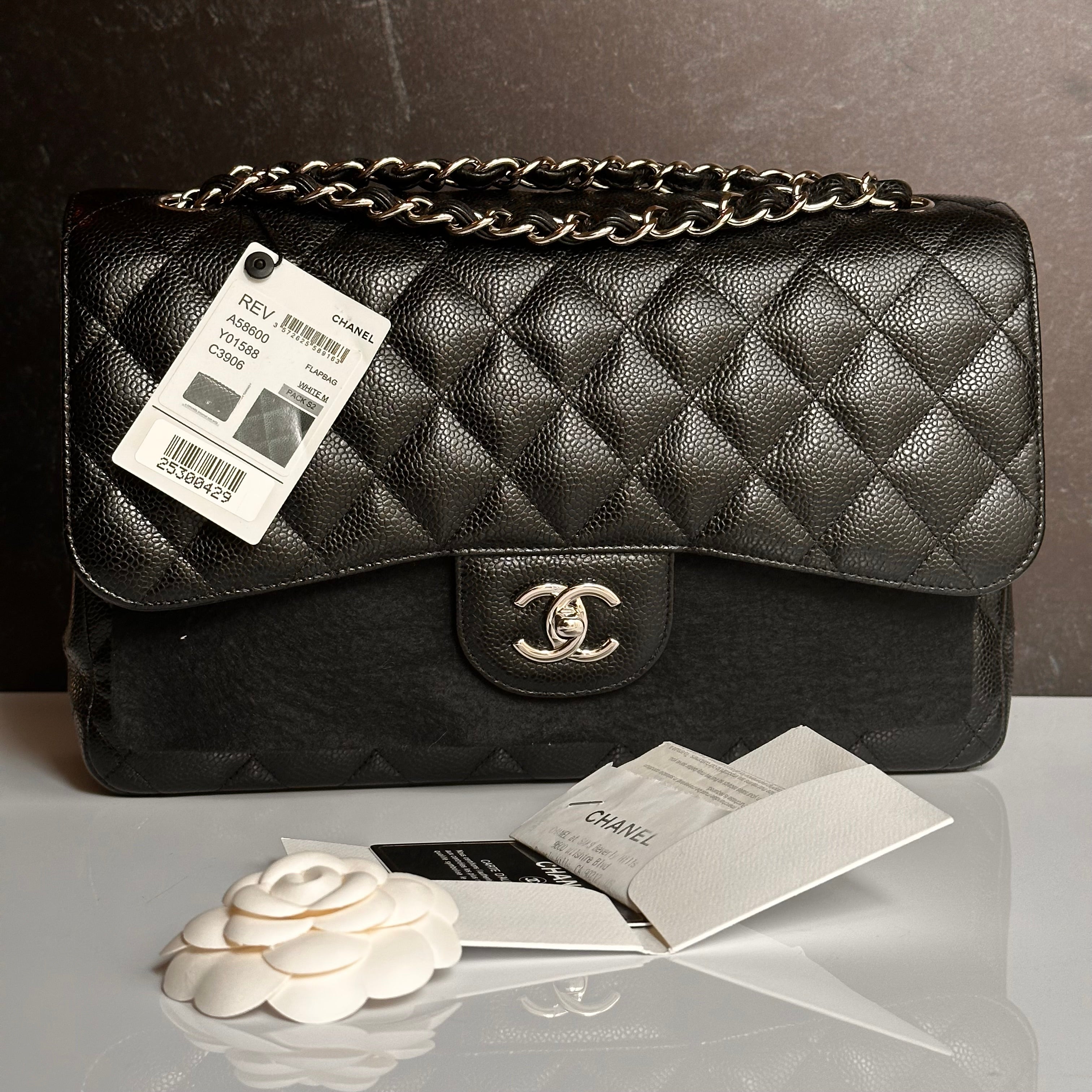 Chanel Timeless Classic Flap Jumbo Black Caviar SHW