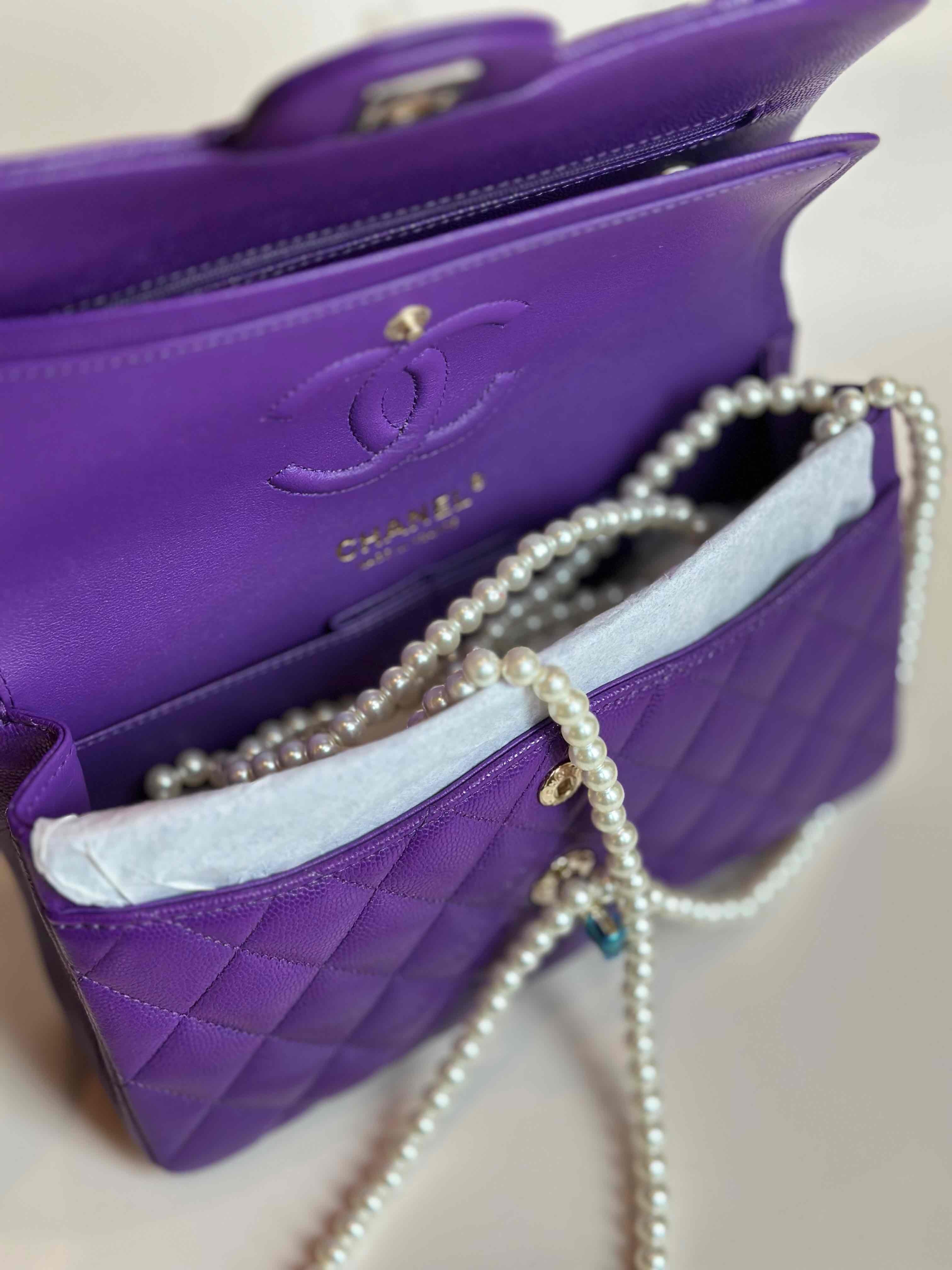 BNIBWT 22A Chanel Small Classic Flap Purple Caviar LGHW